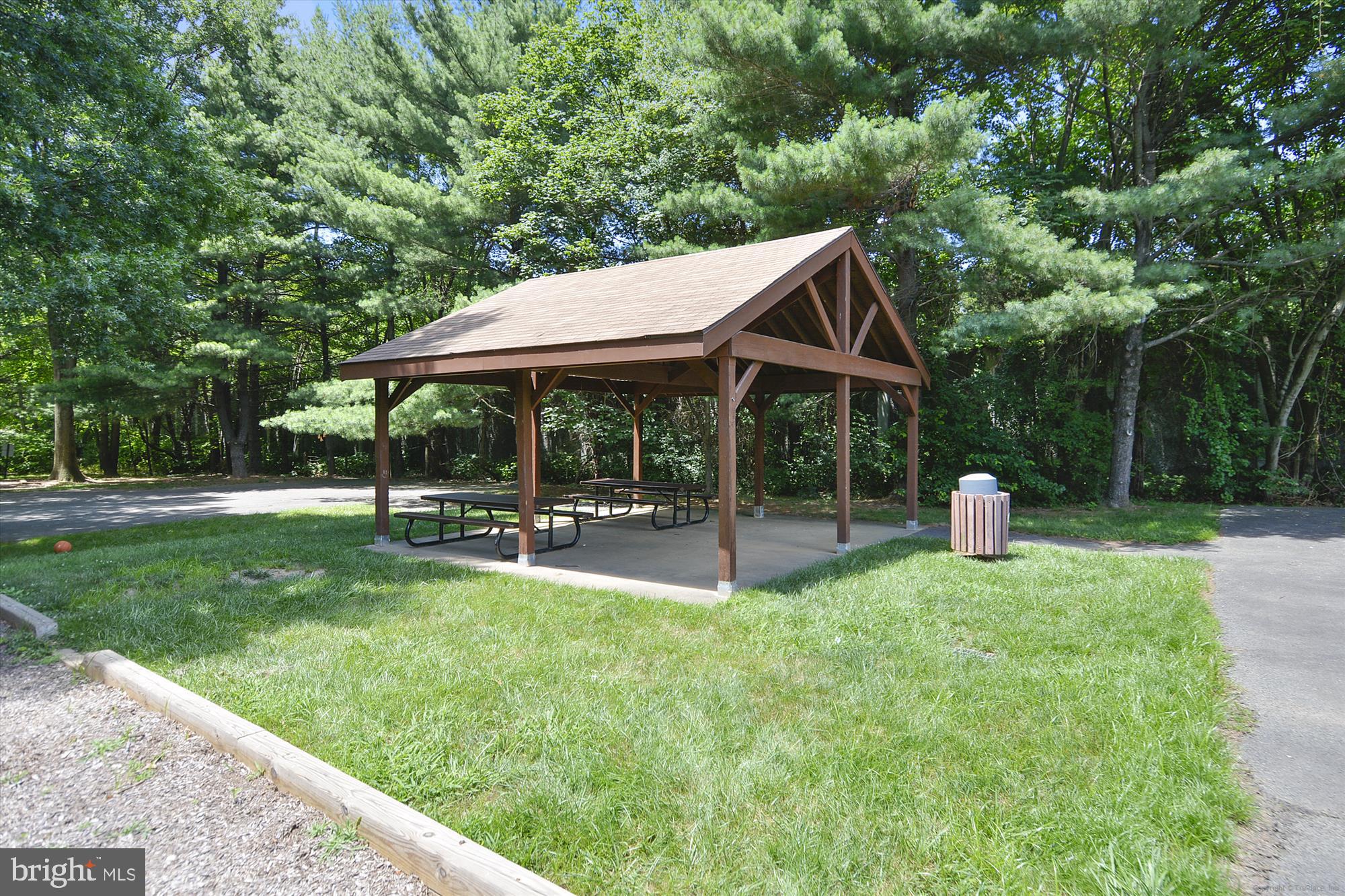 DUNN LORING VILLAGE - Residential