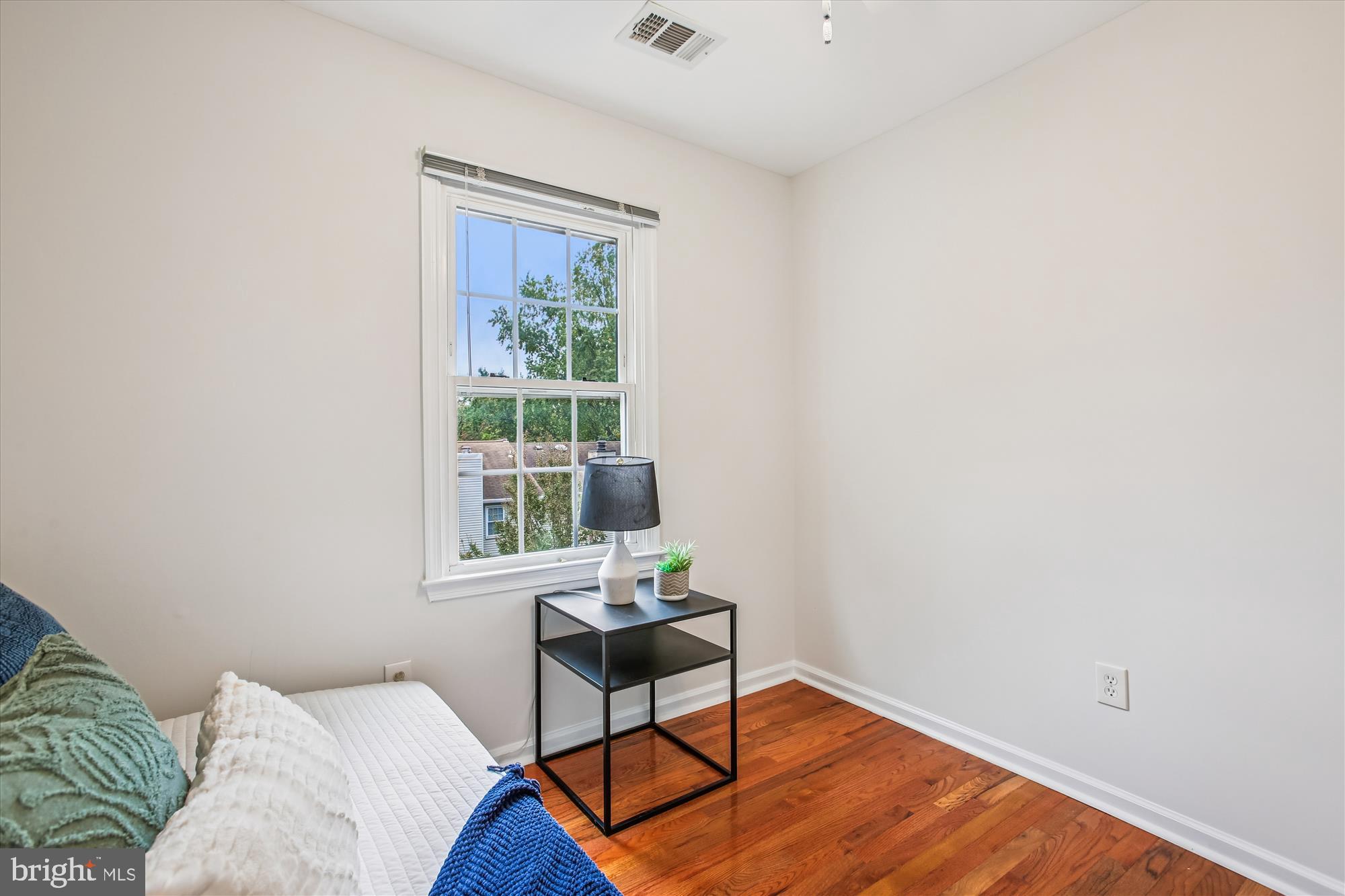 DUNN LORING VILLAGE - Residential