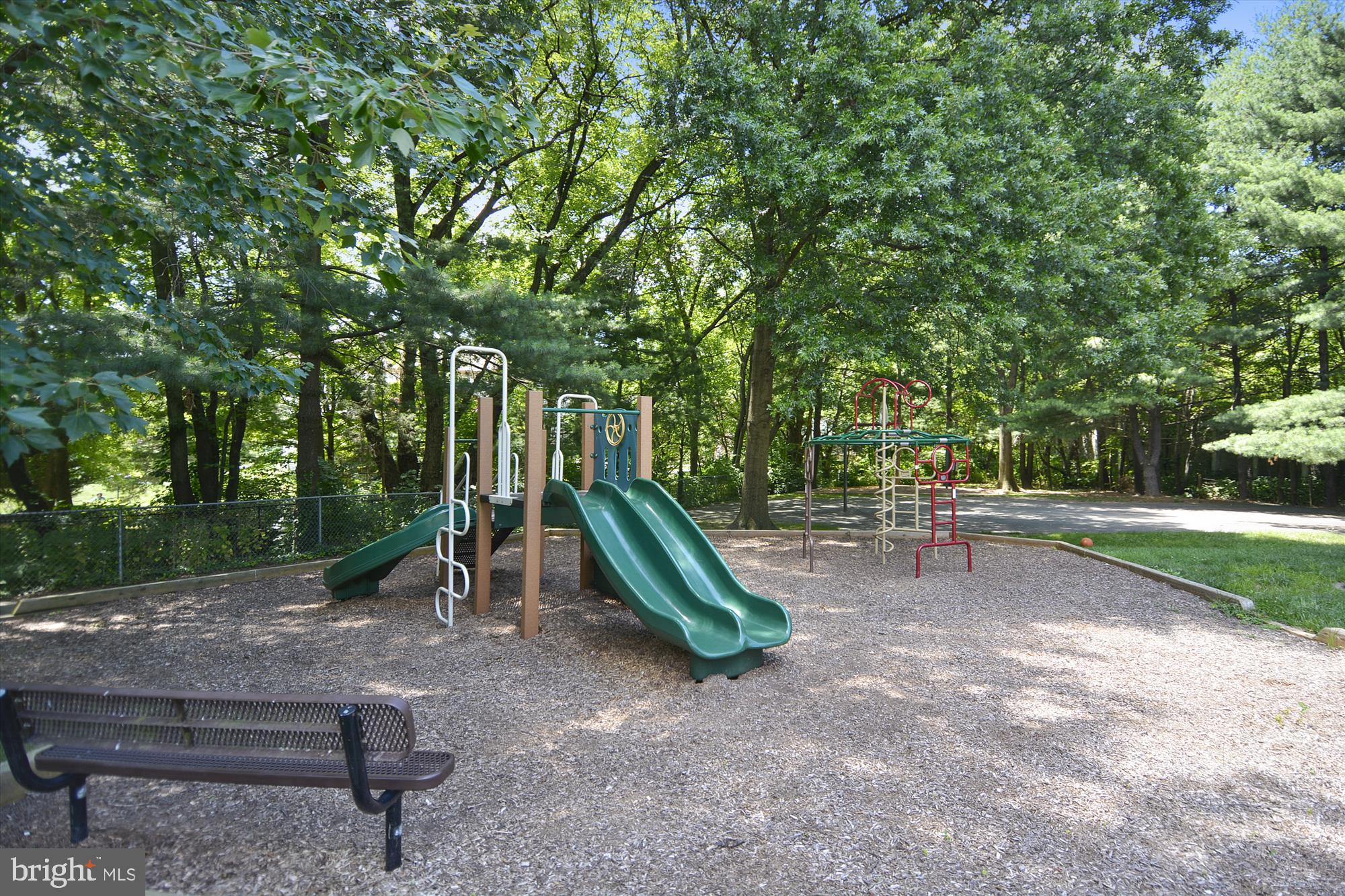 DUNN LORING VILLAGE - Residential