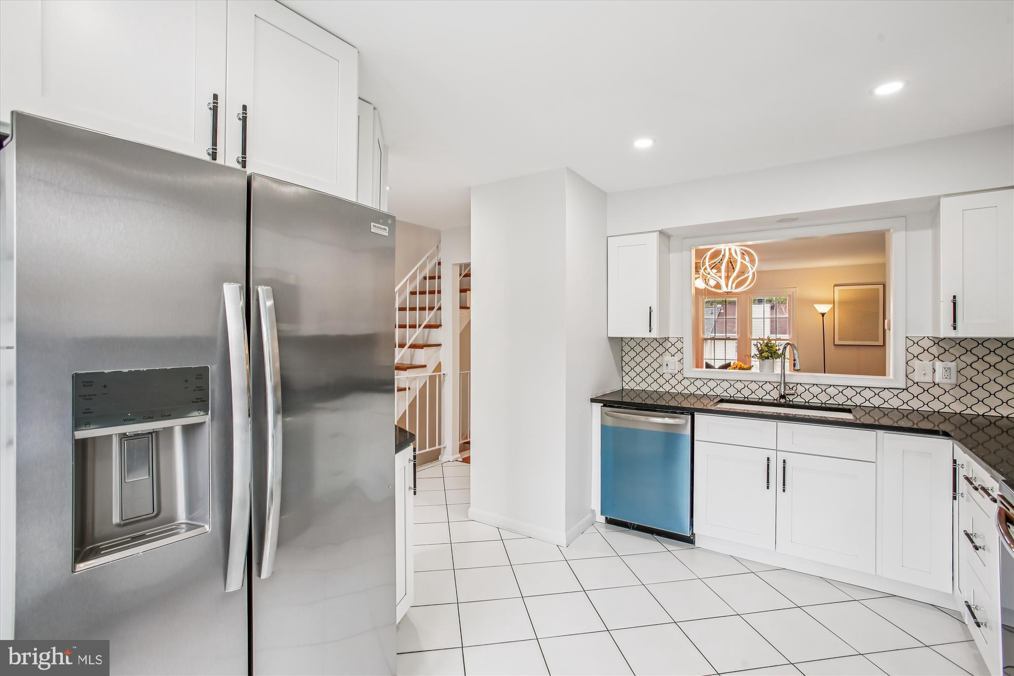 DUNN LORING VILLAGE - Residential