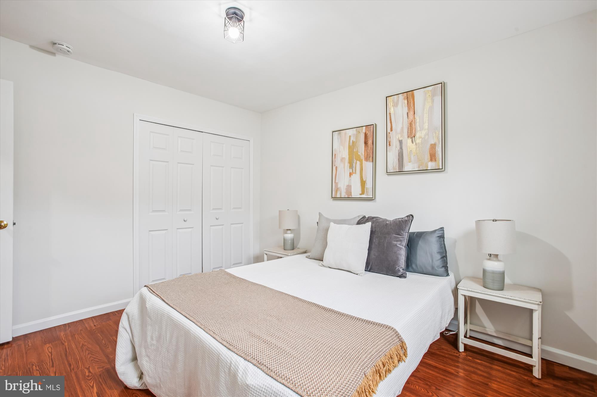 DUNN LORING VILLAGE - Residential