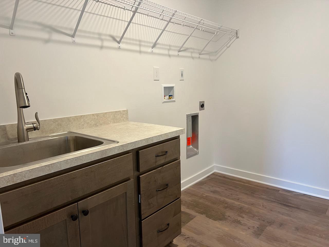 CARDINAL POINTE - Residential