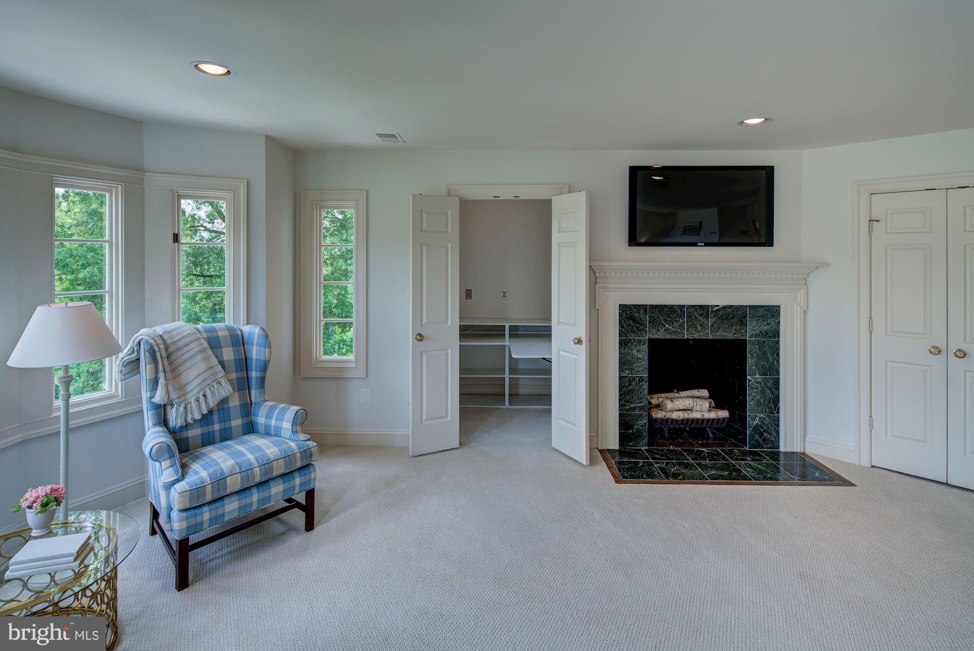 AVENEL - Residential