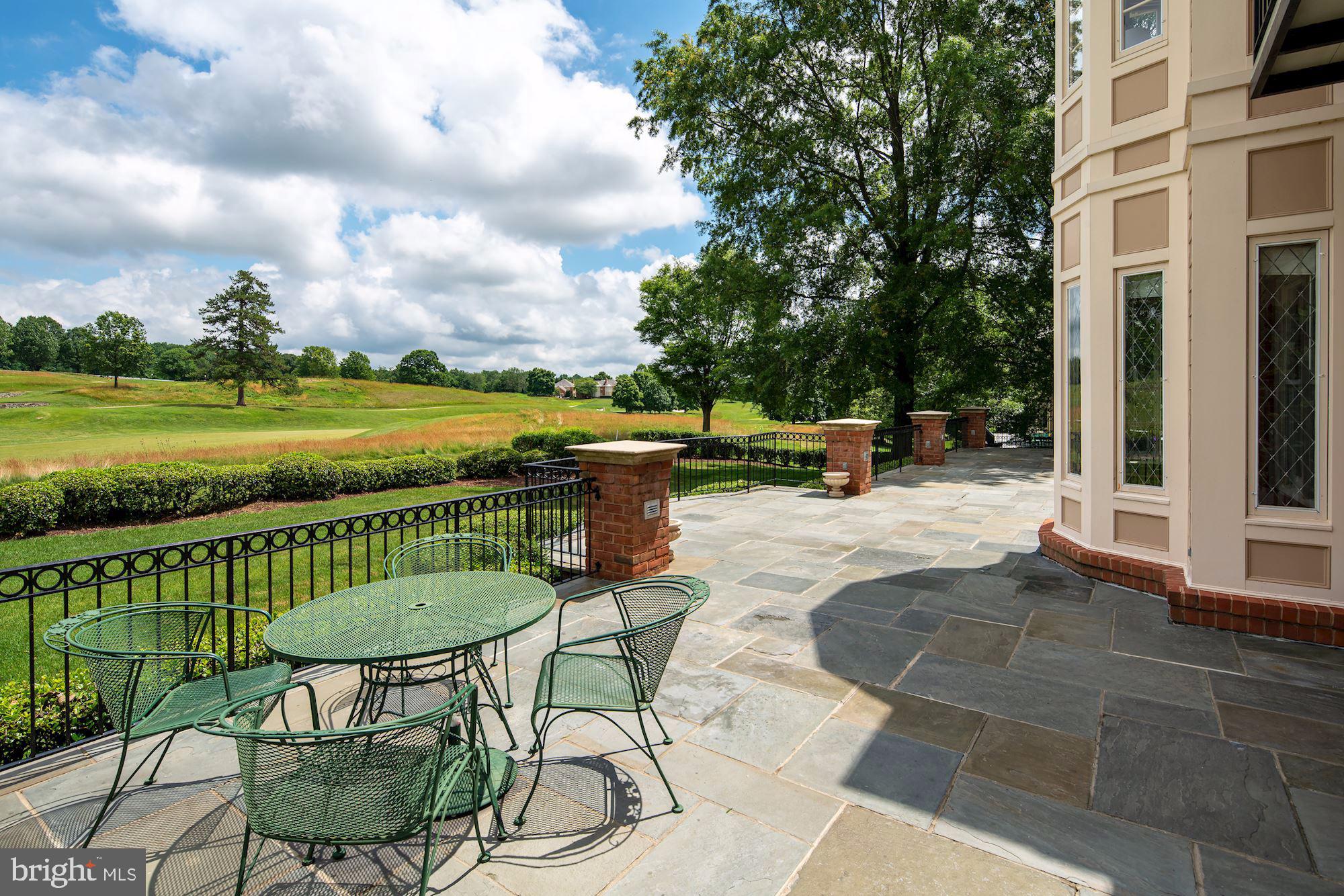 AVENEL - Residential