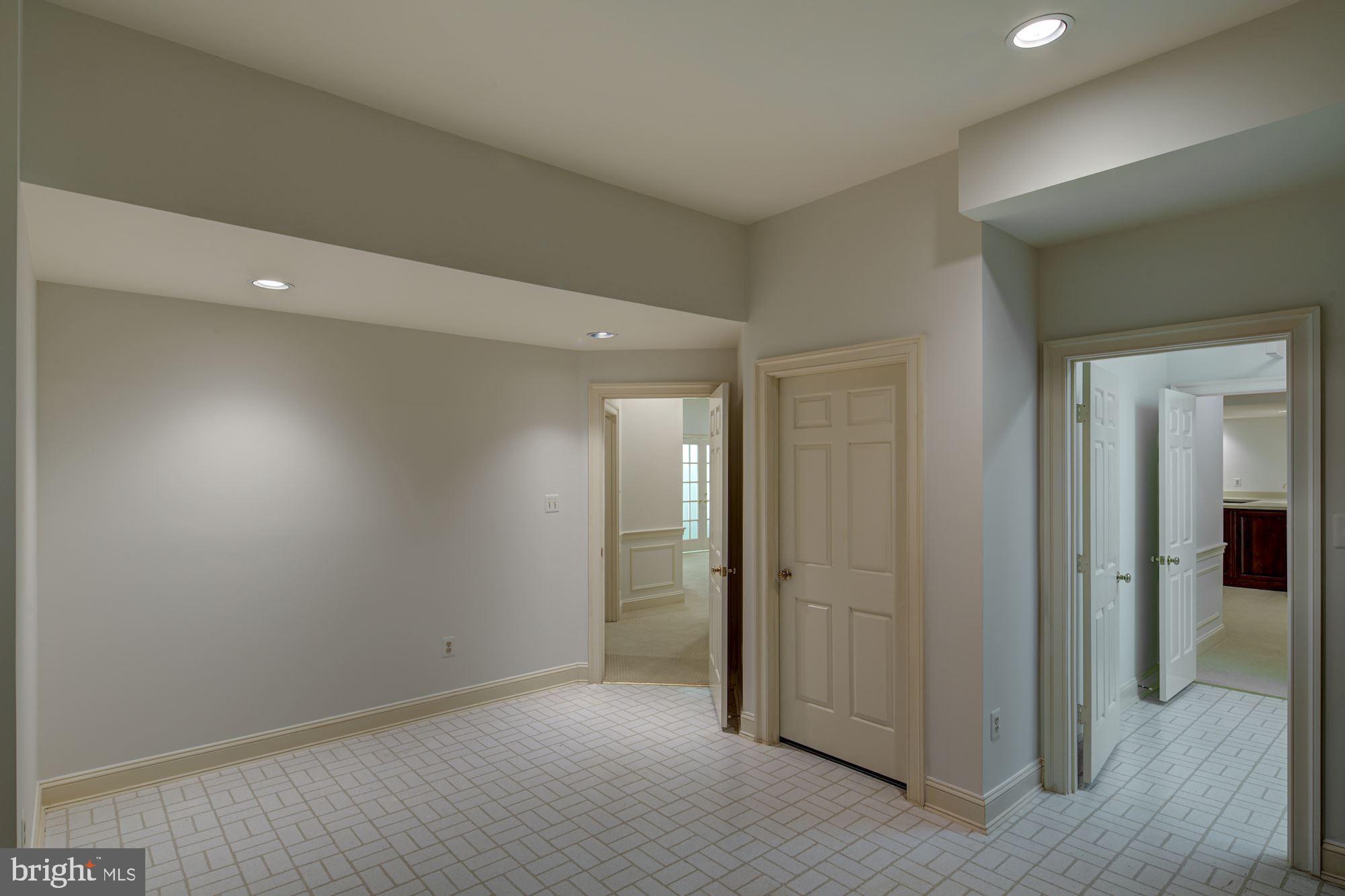 AVENEL - Residential