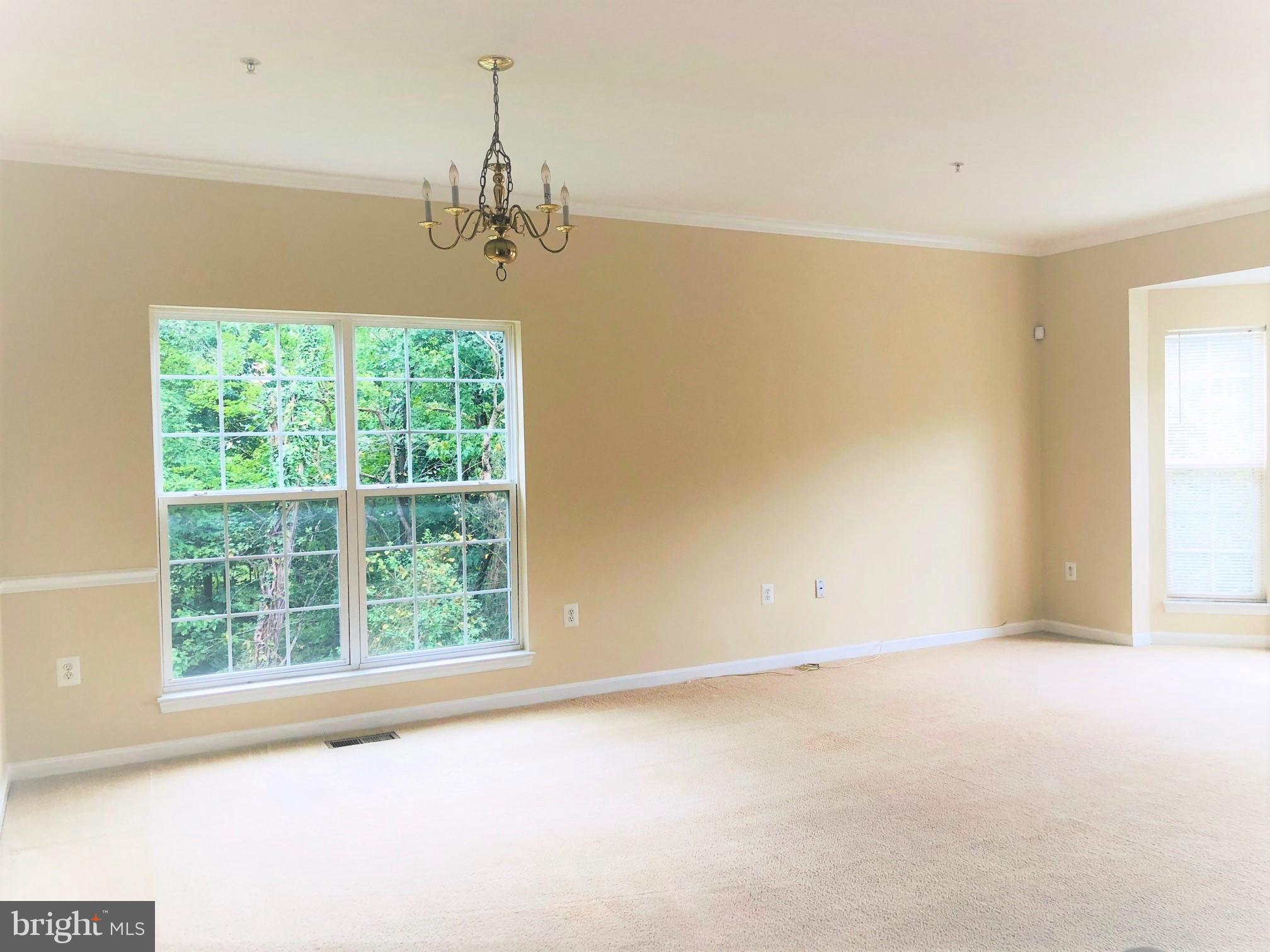 LANDOVER - Residential