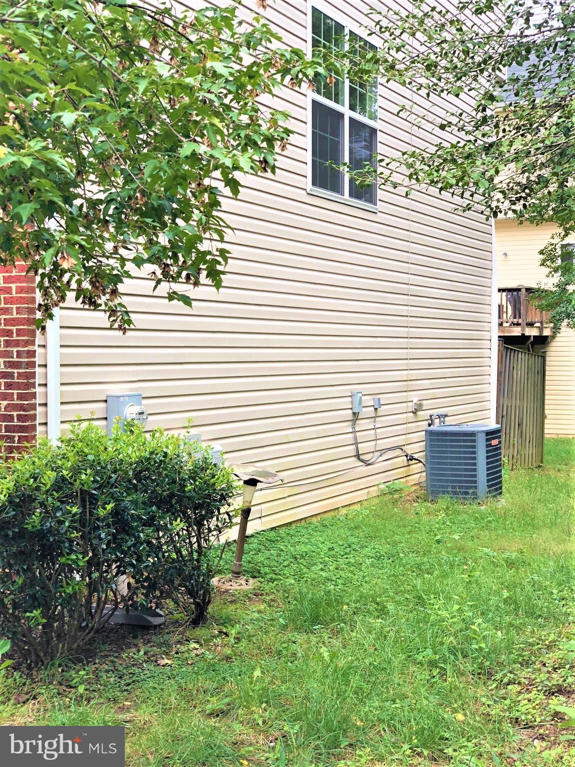 LANDOVER - Residential