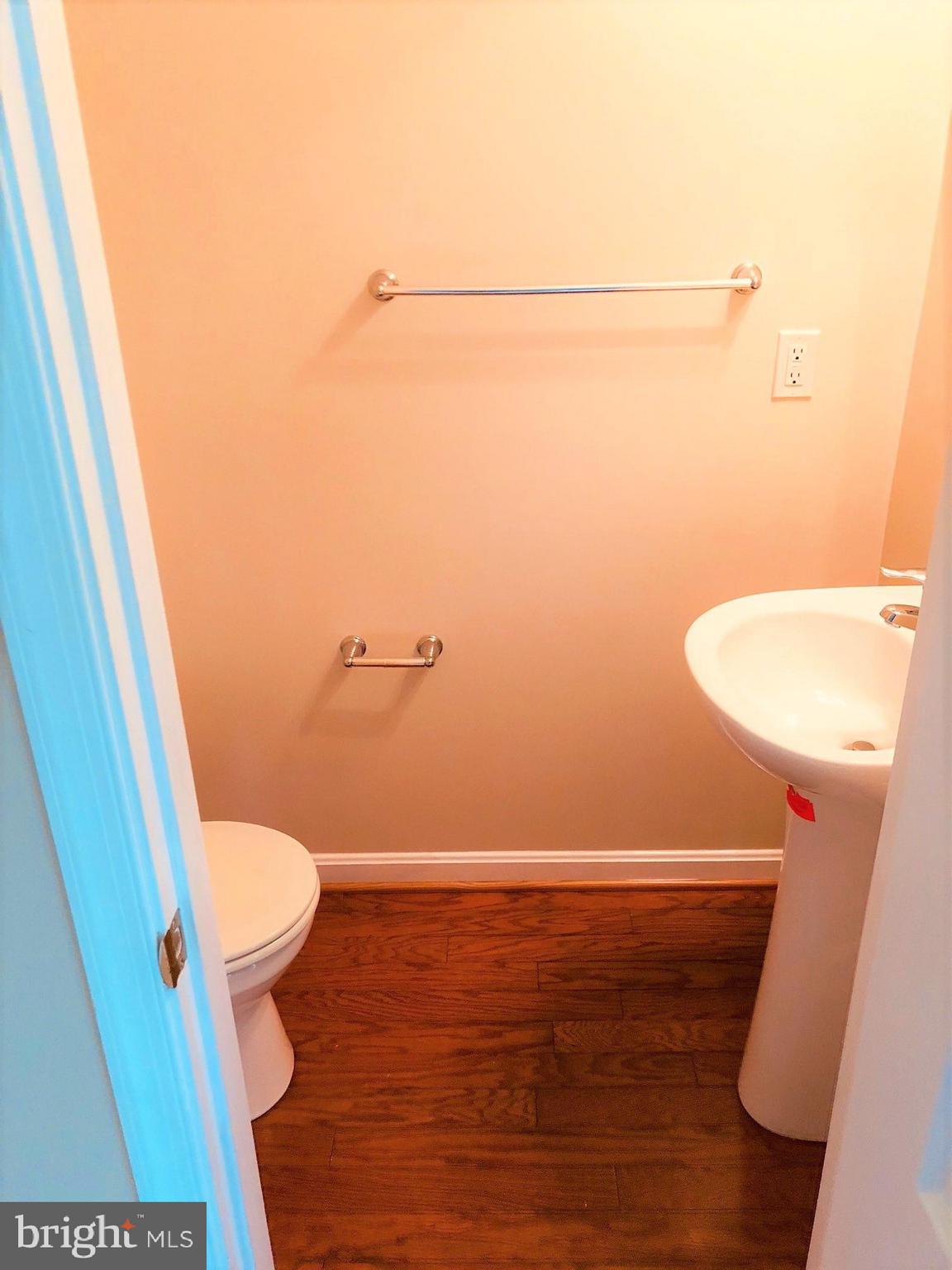 LANDOVER - Residential