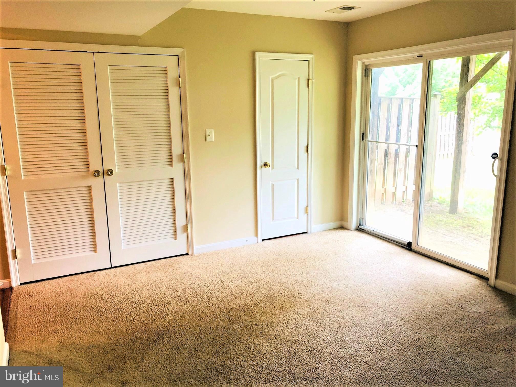 LANDOVER - Residential