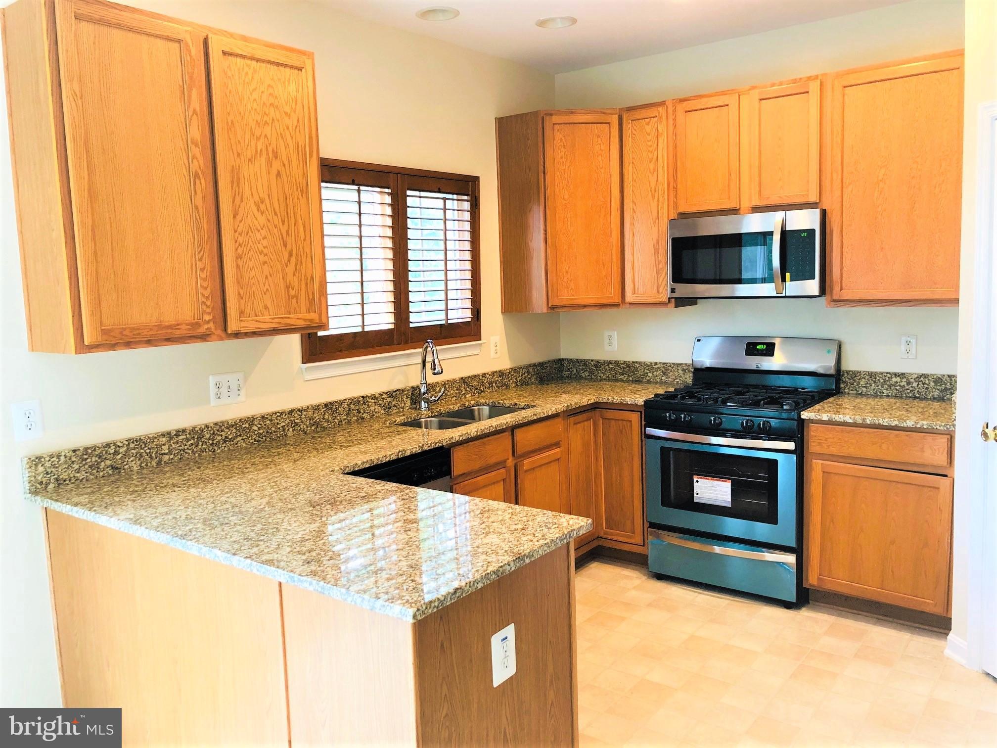 LANDOVER - Residential