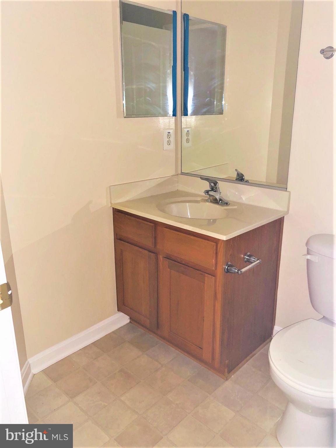 LANDOVER - Residential