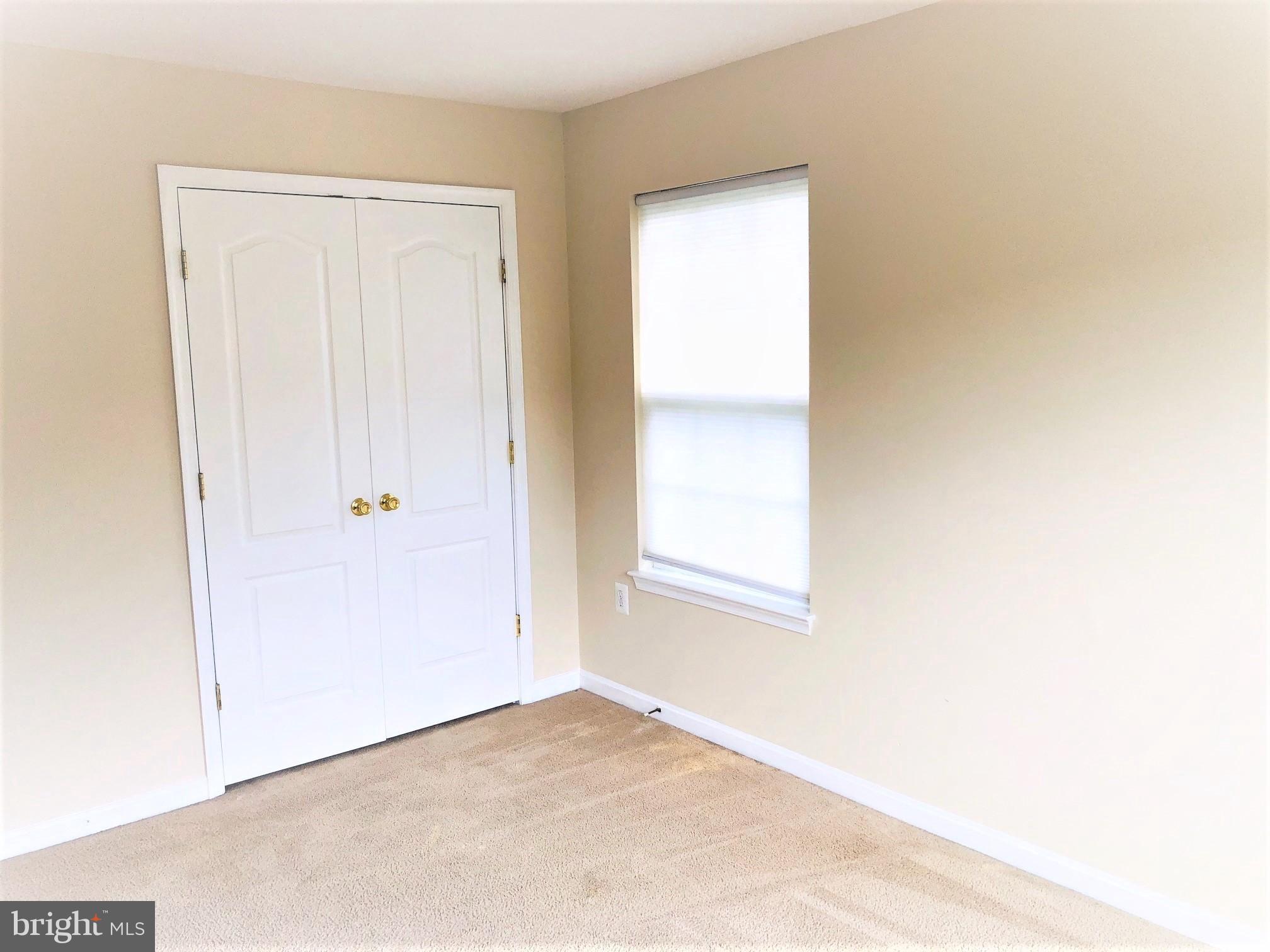 LANDOVER - Residential