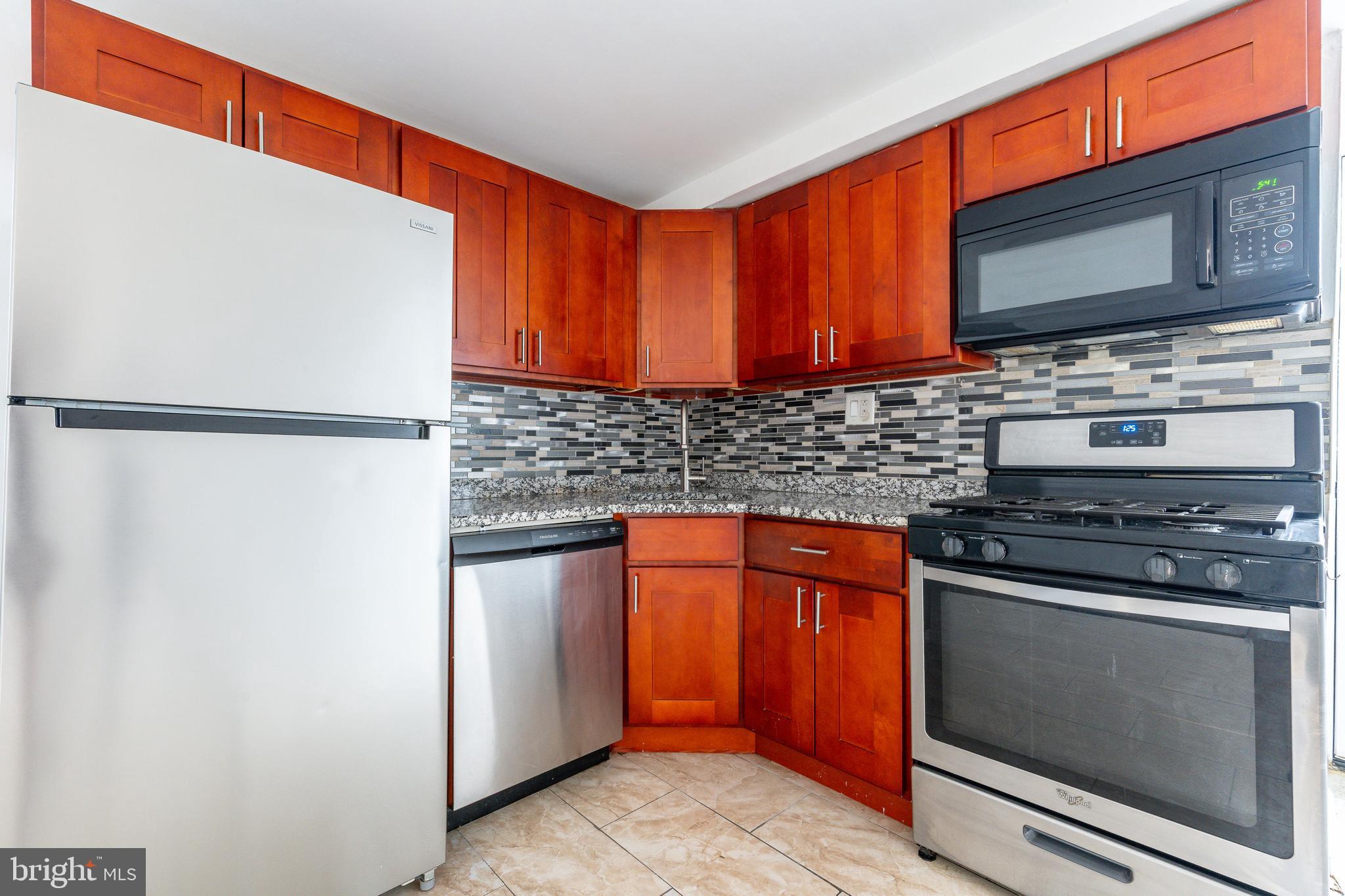 FISHTOWN - Residential Lease