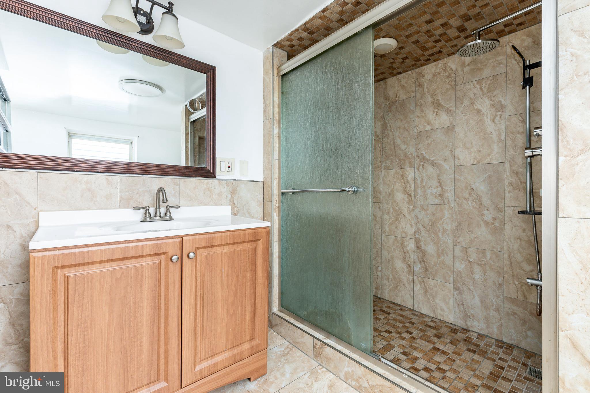 FISHTOWN - Residential Lease