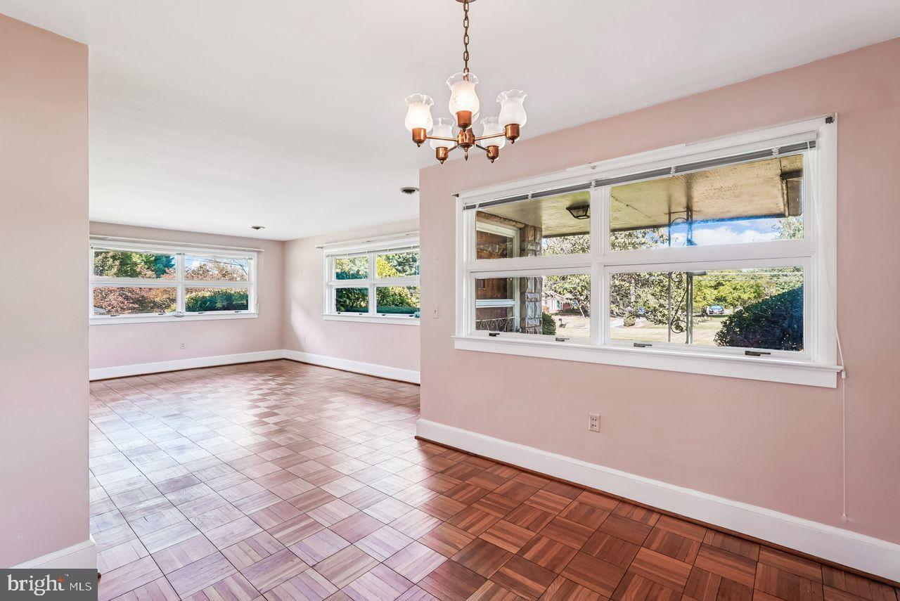 PURCELLVILLE - Residential