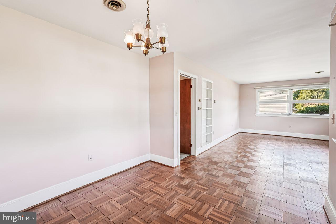 PURCELLVILLE - Residential