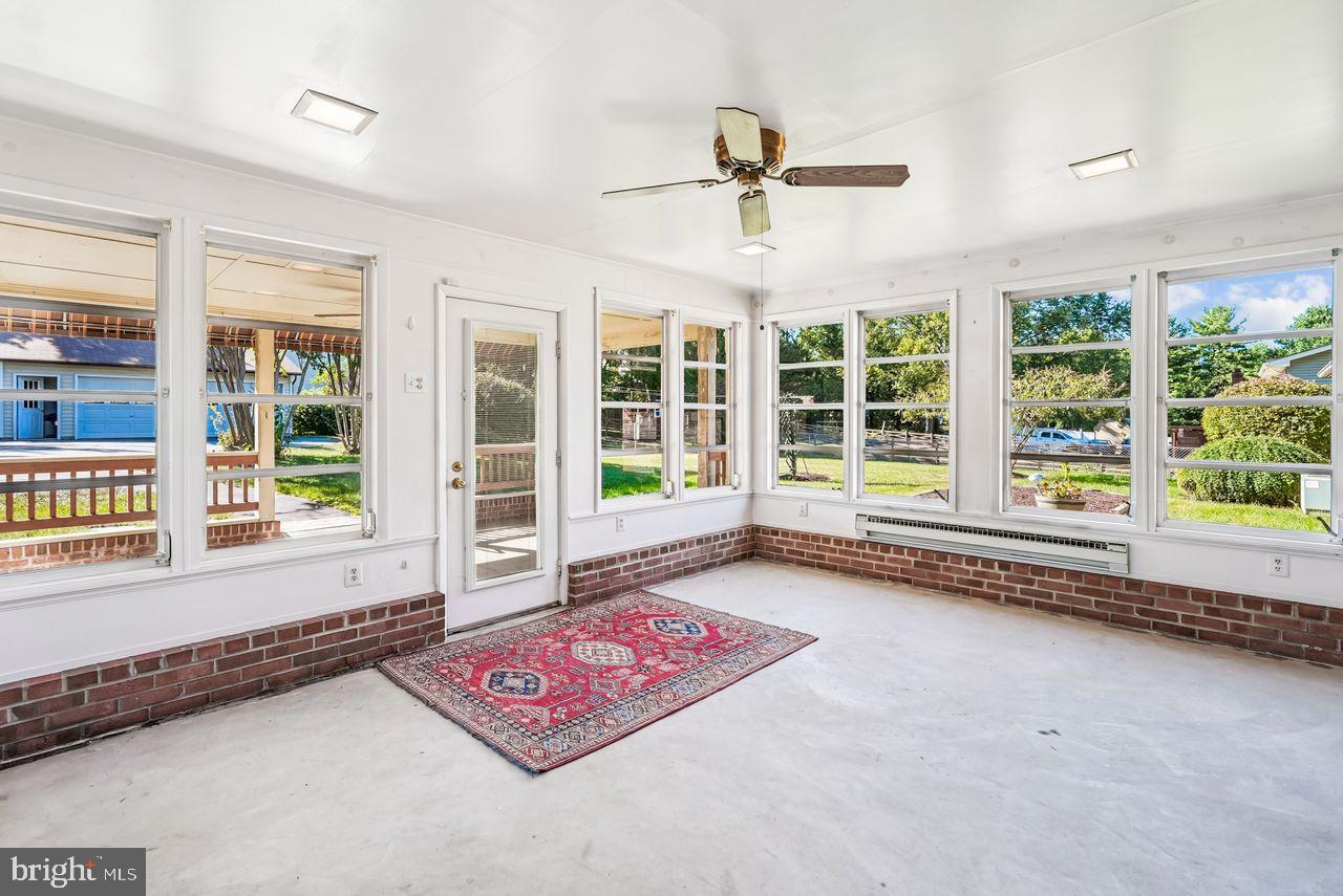 PURCELLVILLE - Residential