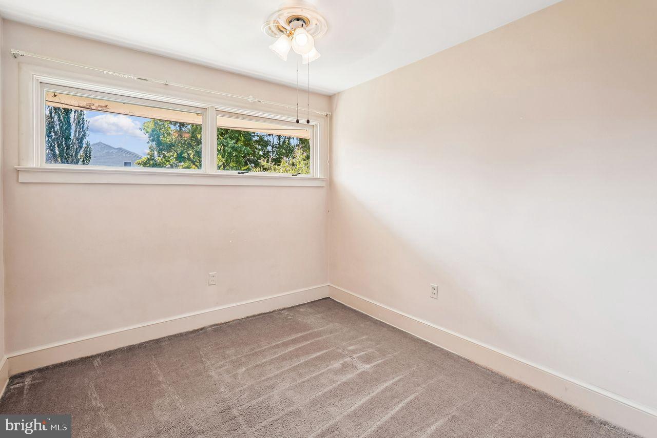 PURCELLVILLE - Residential