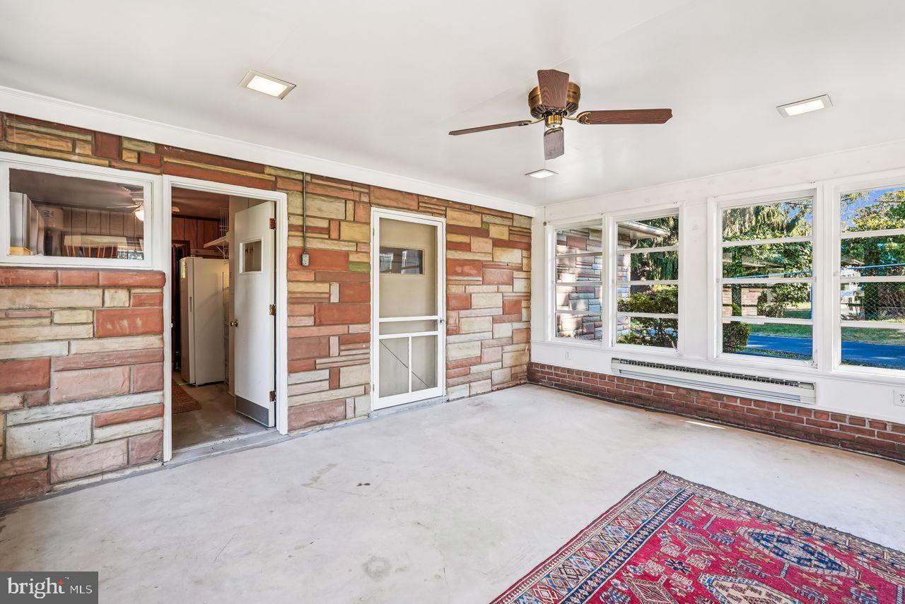 PURCELLVILLE - Residential