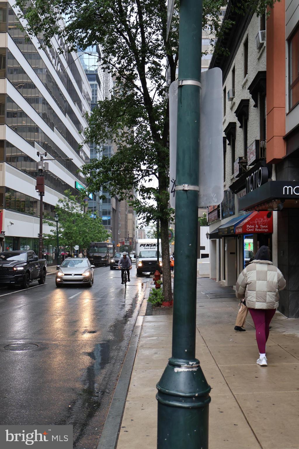 CENTER CITY - Residential Lease