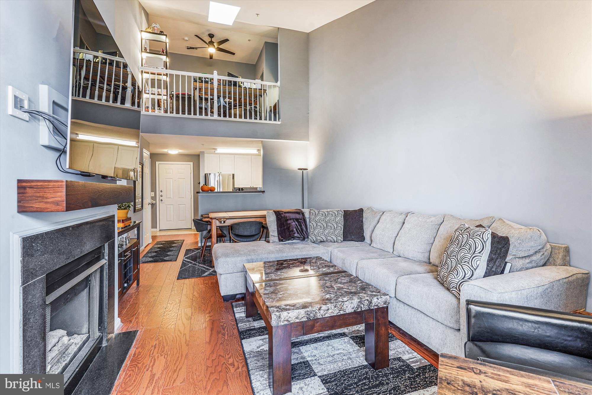 MARQUIS AT VIENNA STATION - Residential