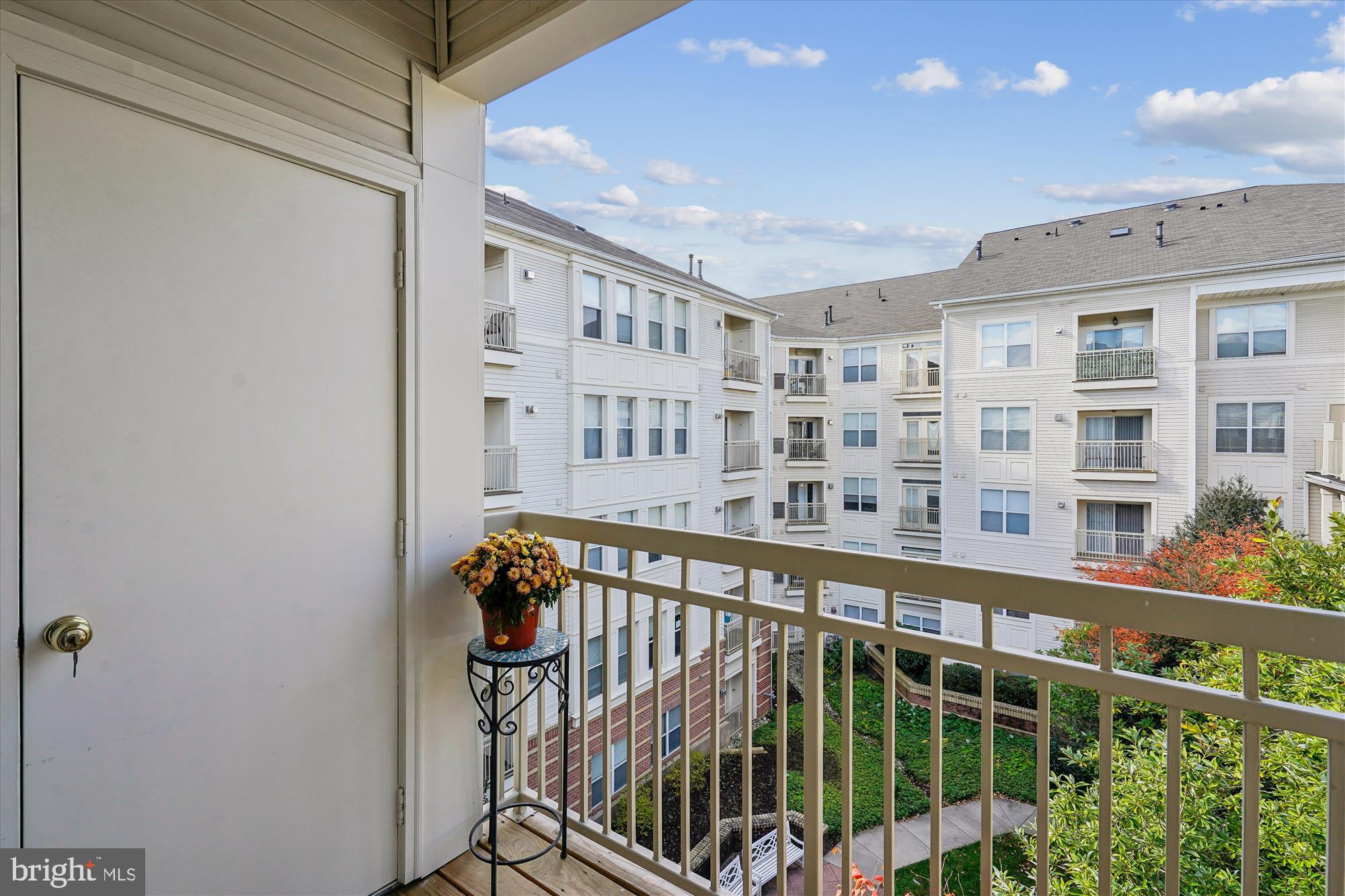 MARQUIS AT VIENNA STATION - Residential