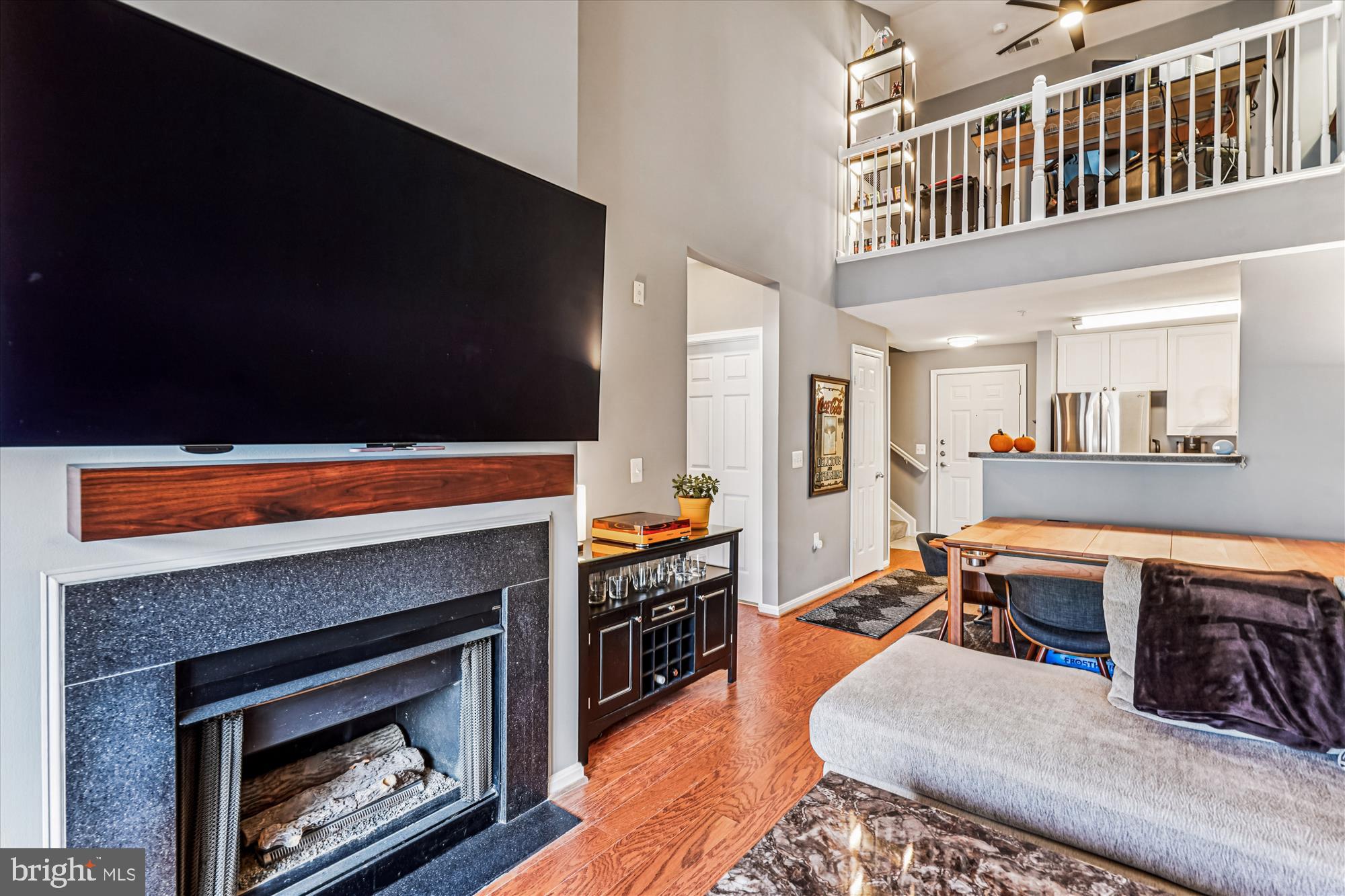 MARQUIS AT VIENNA STATION - Residential