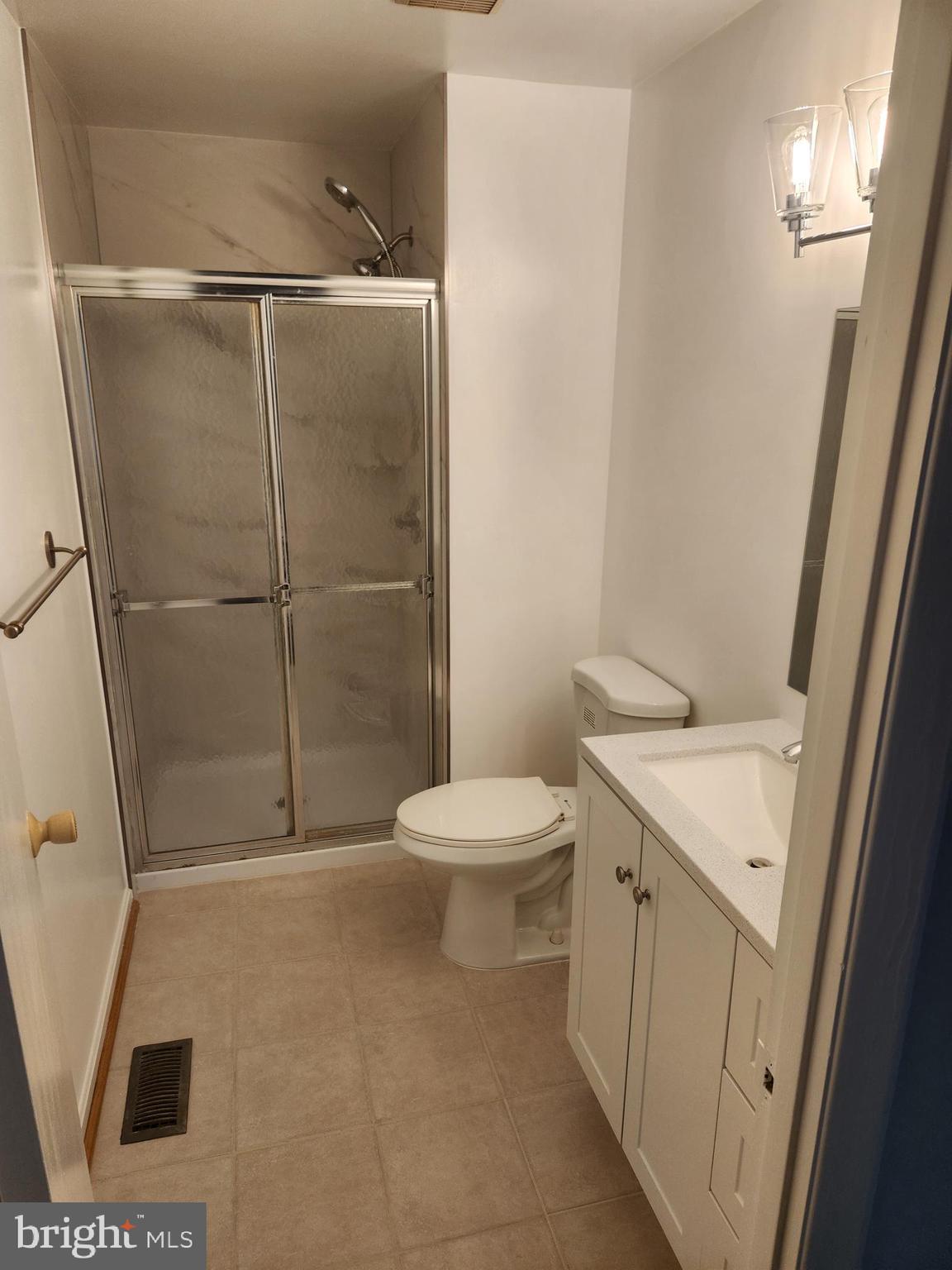 ELKHORN LANDING - Residential Lease