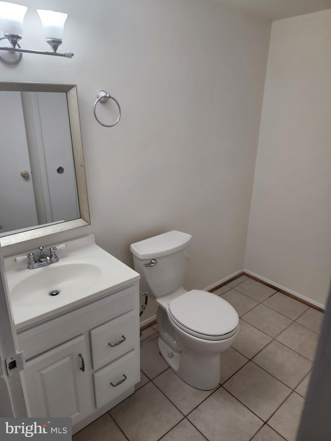 ELKHORN LANDING - Residential Lease