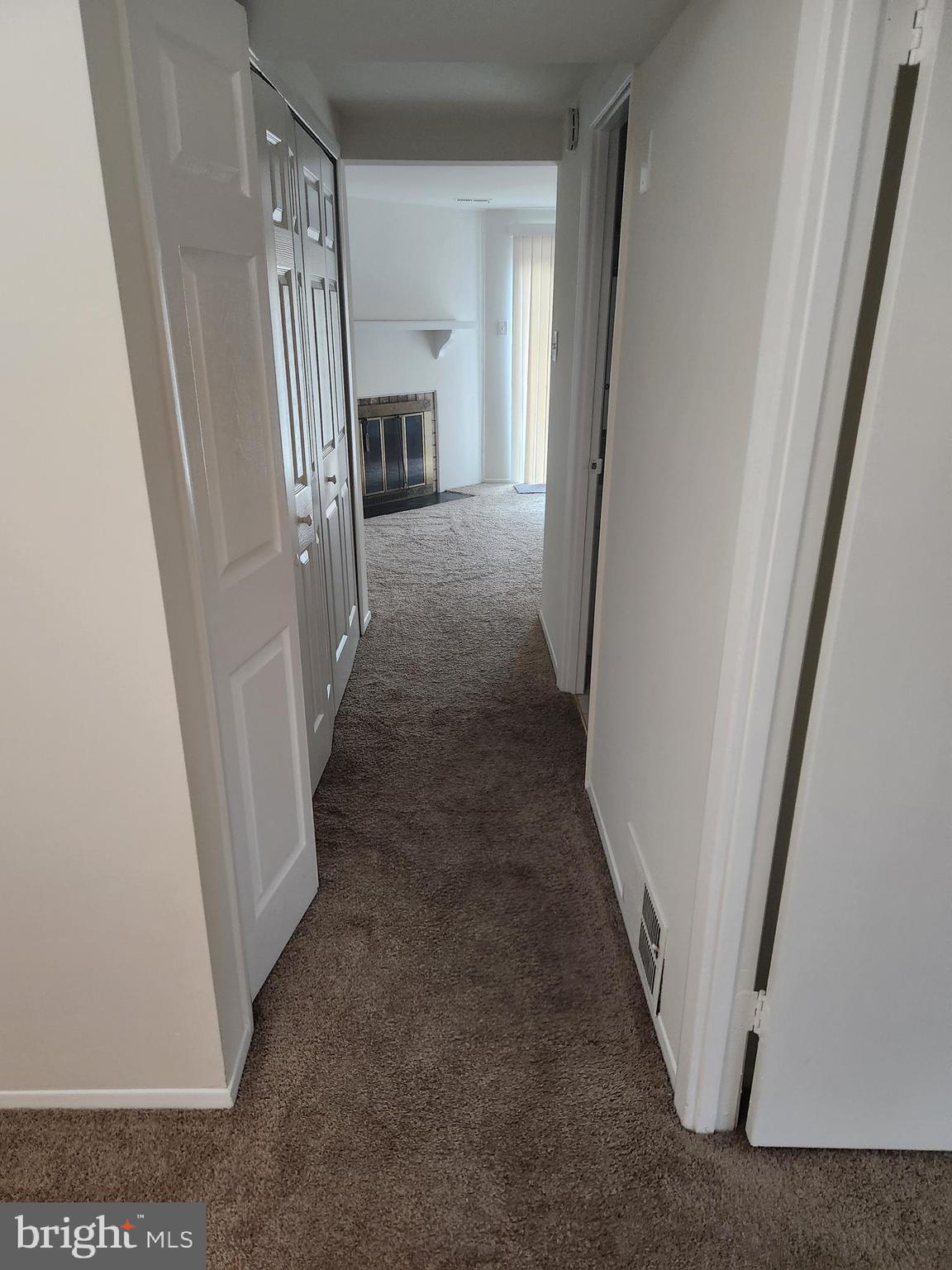 ELKHORN LANDING - Residential Lease