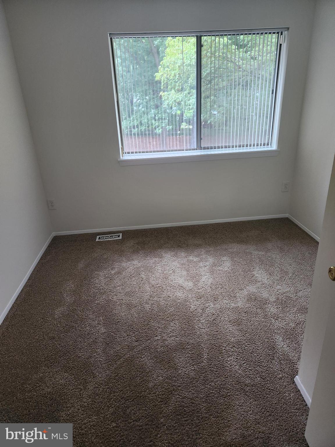 ELKHORN LANDING - Residential Lease