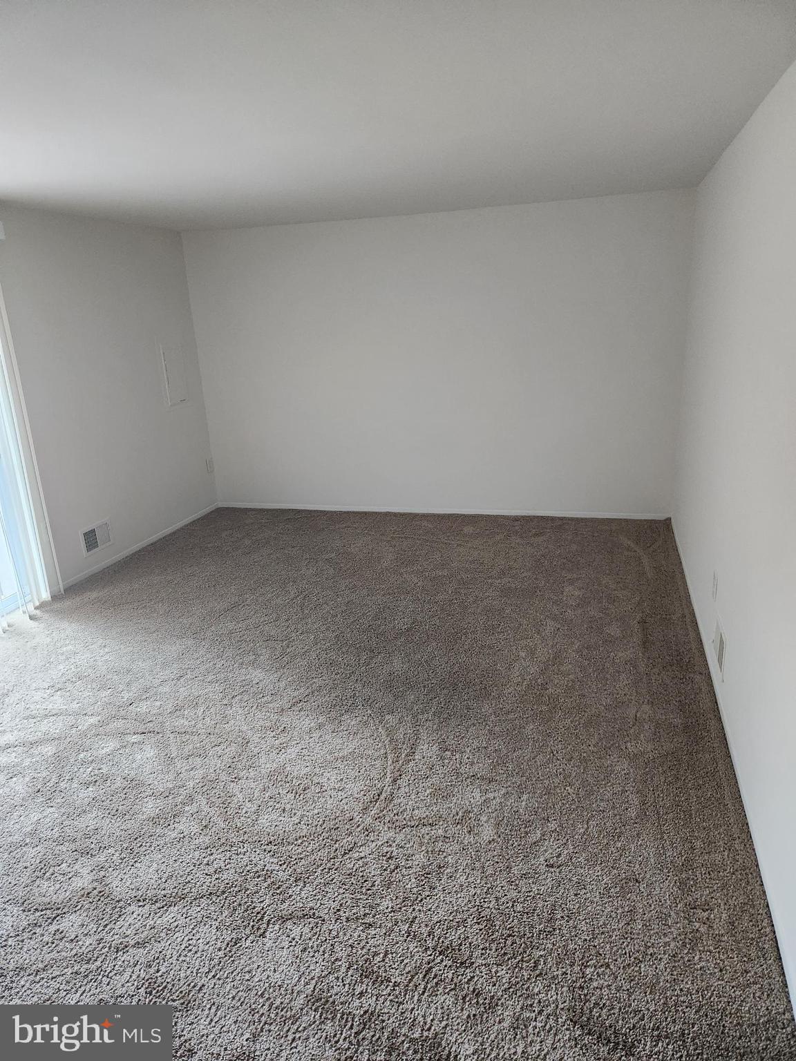 ELKHORN LANDING - Residential Lease