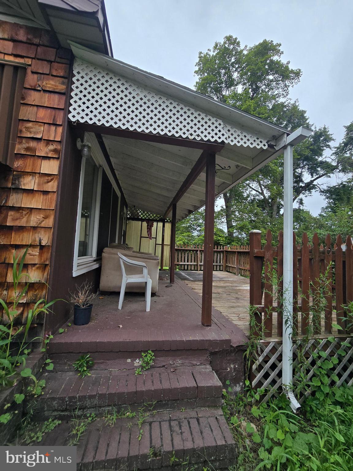21 ELEANOR DRIVE