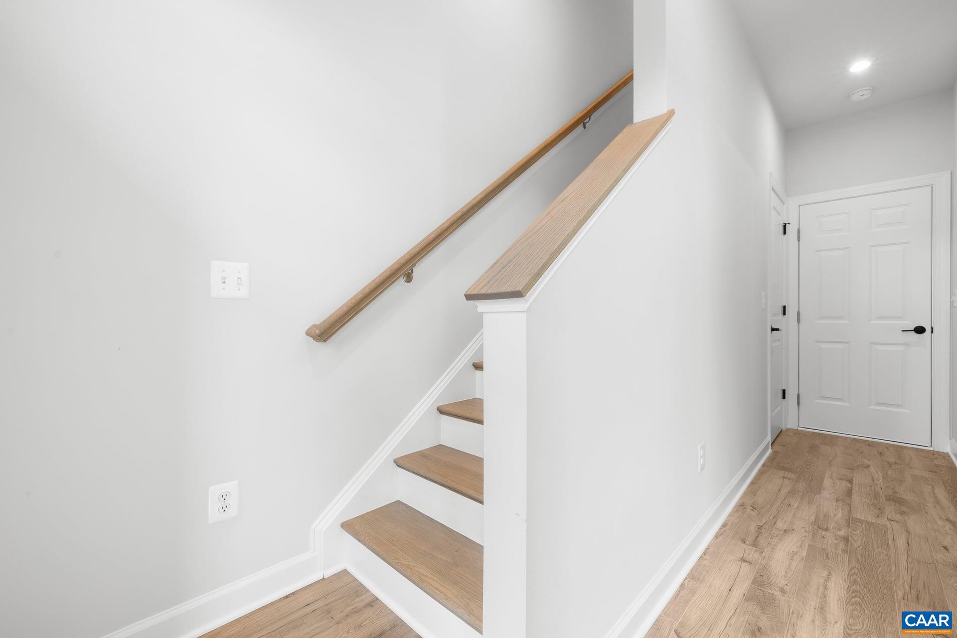 OLD TRAIL - Residential