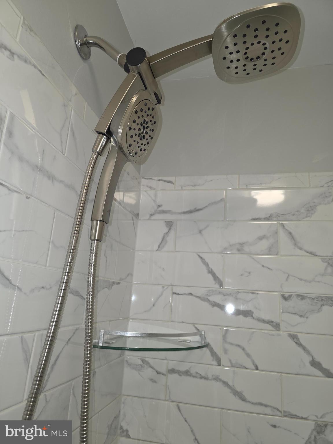 WOODSTREAM EAST - Residential