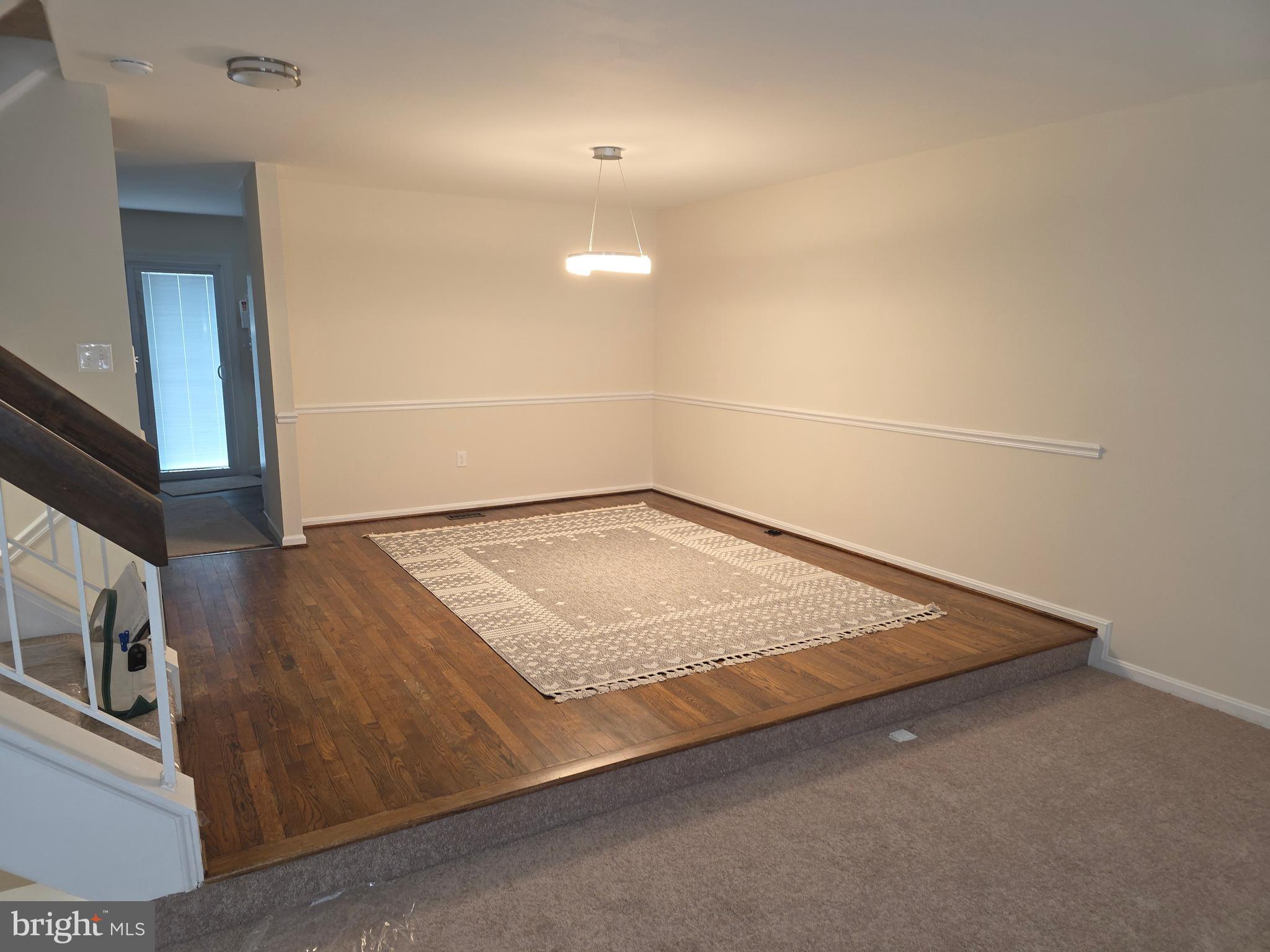 WOODSTREAM EAST - Residential