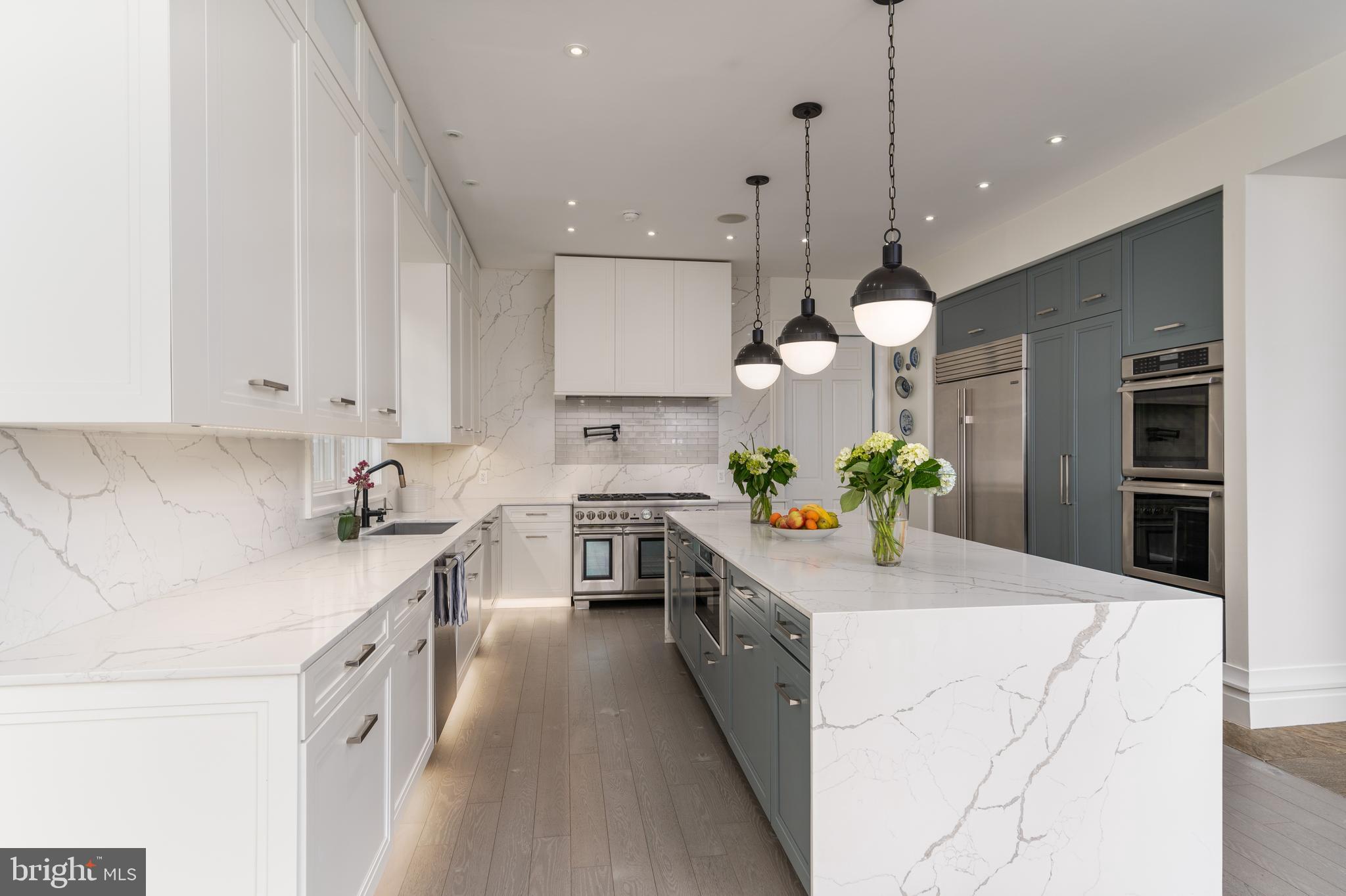 WESTMORELAND HILLS - Residential