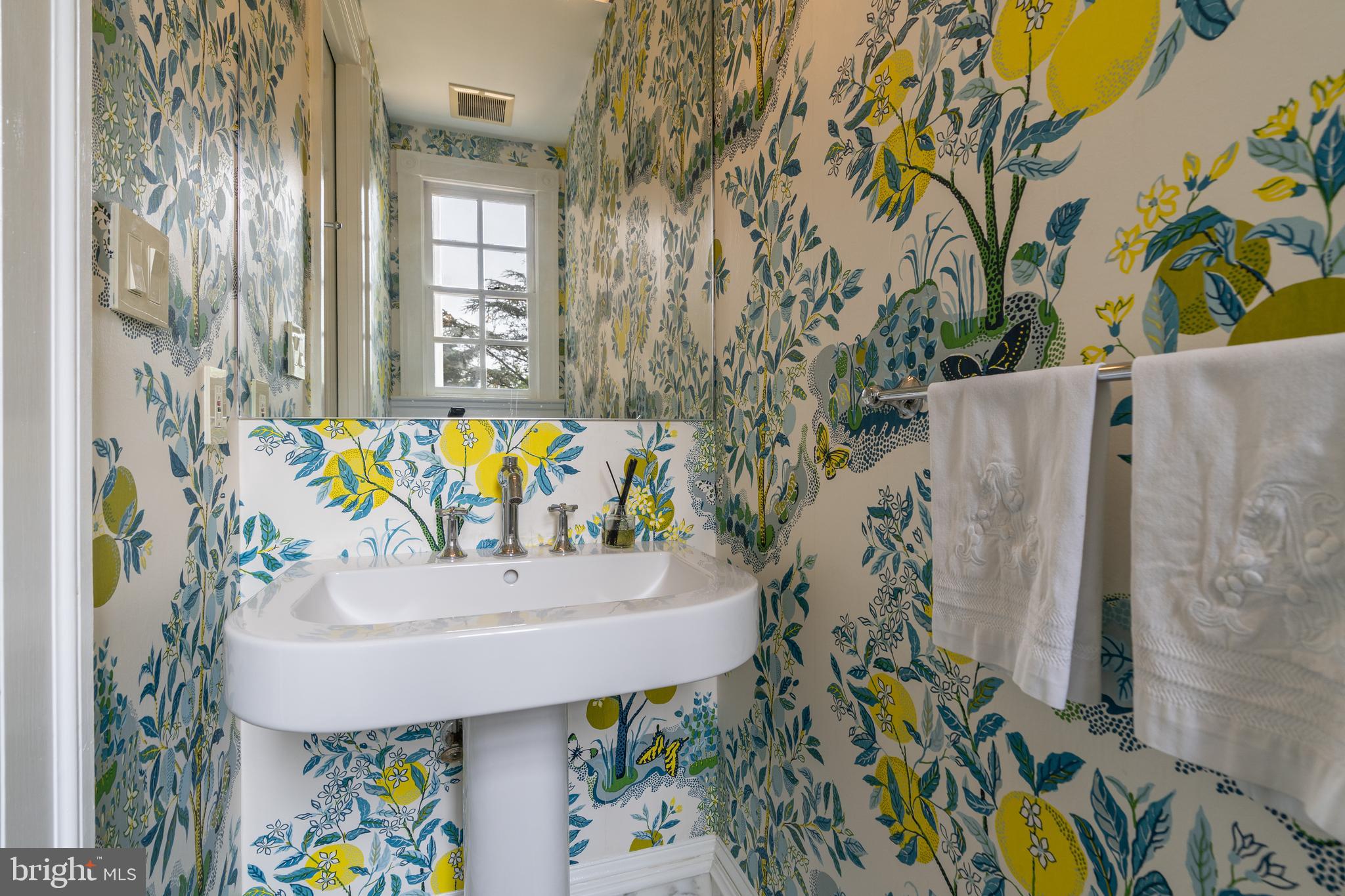 WESTMORELAND HILLS - Residential