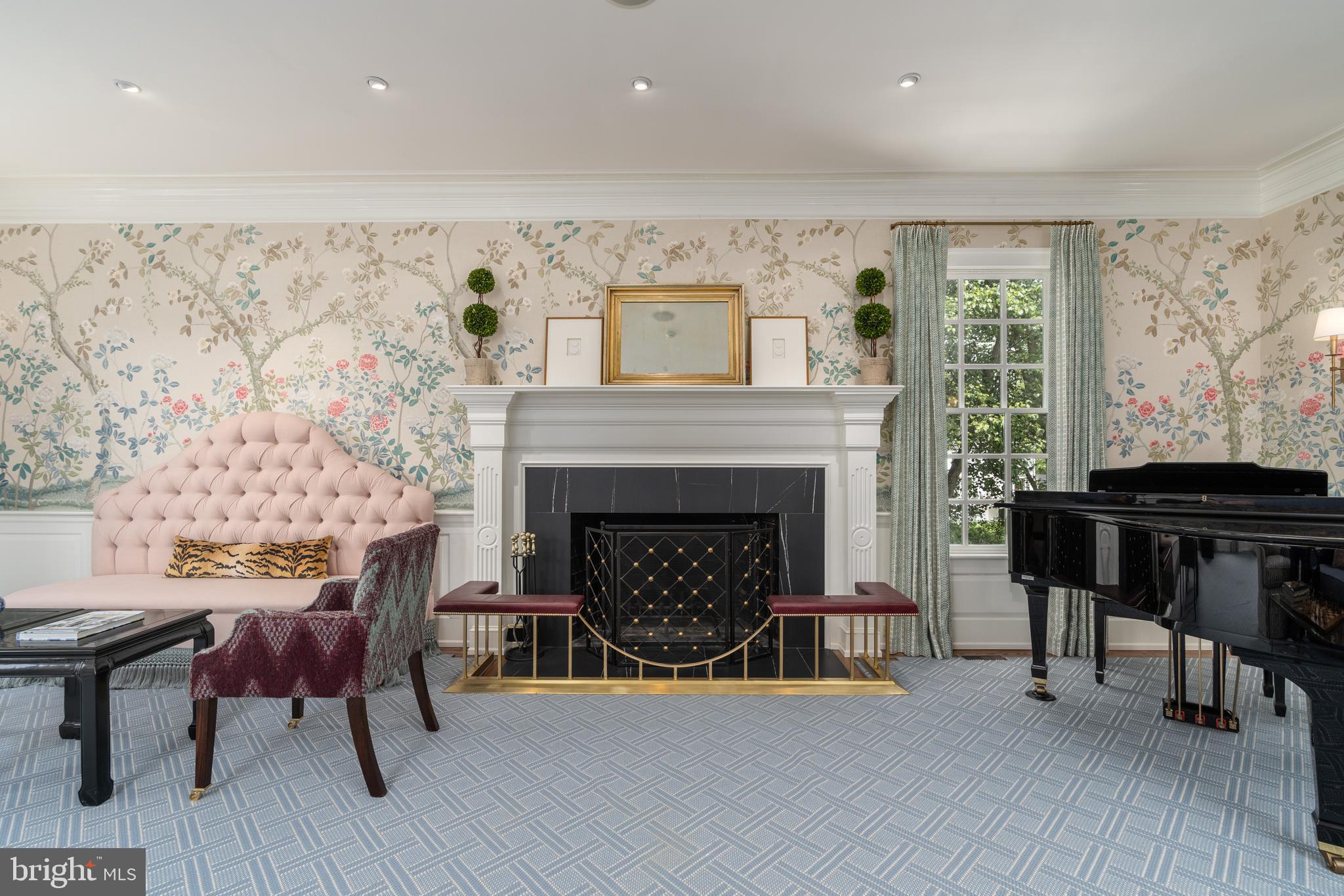 WESTMORELAND HILLS - Residential