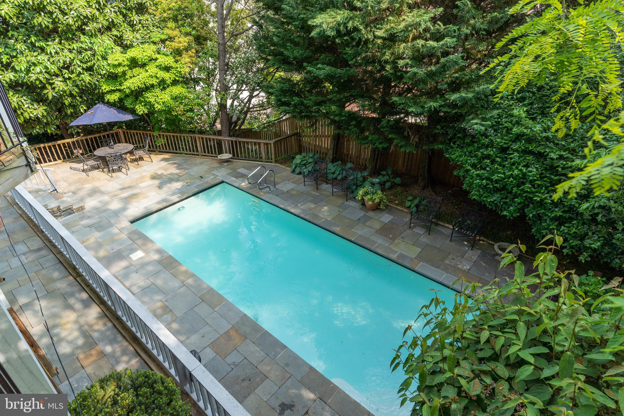 WESTMORELAND HILLS - Residential