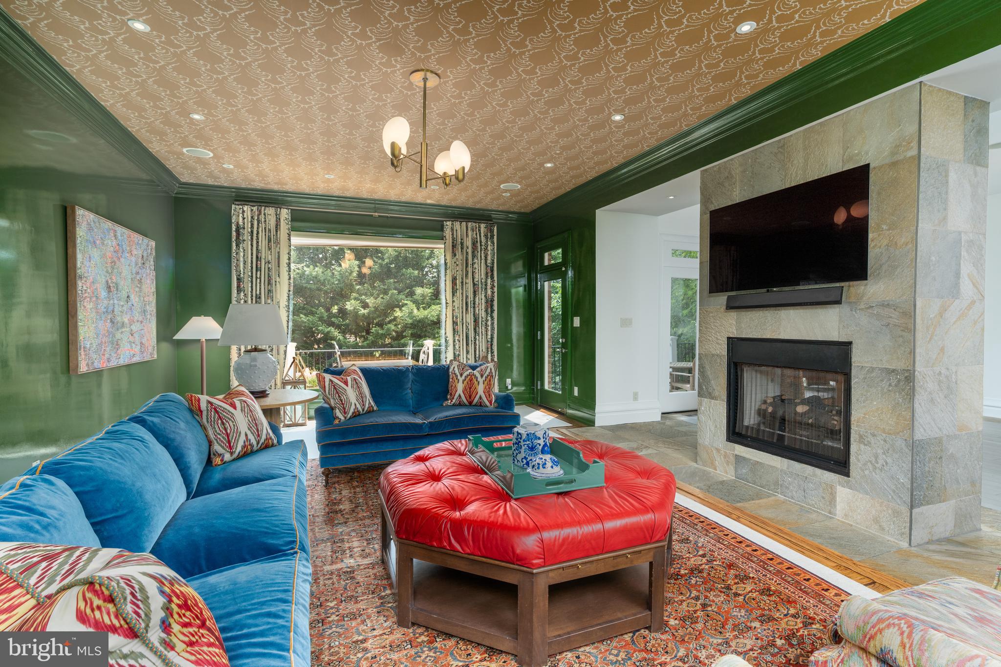 WESTMORELAND HILLS - Residential