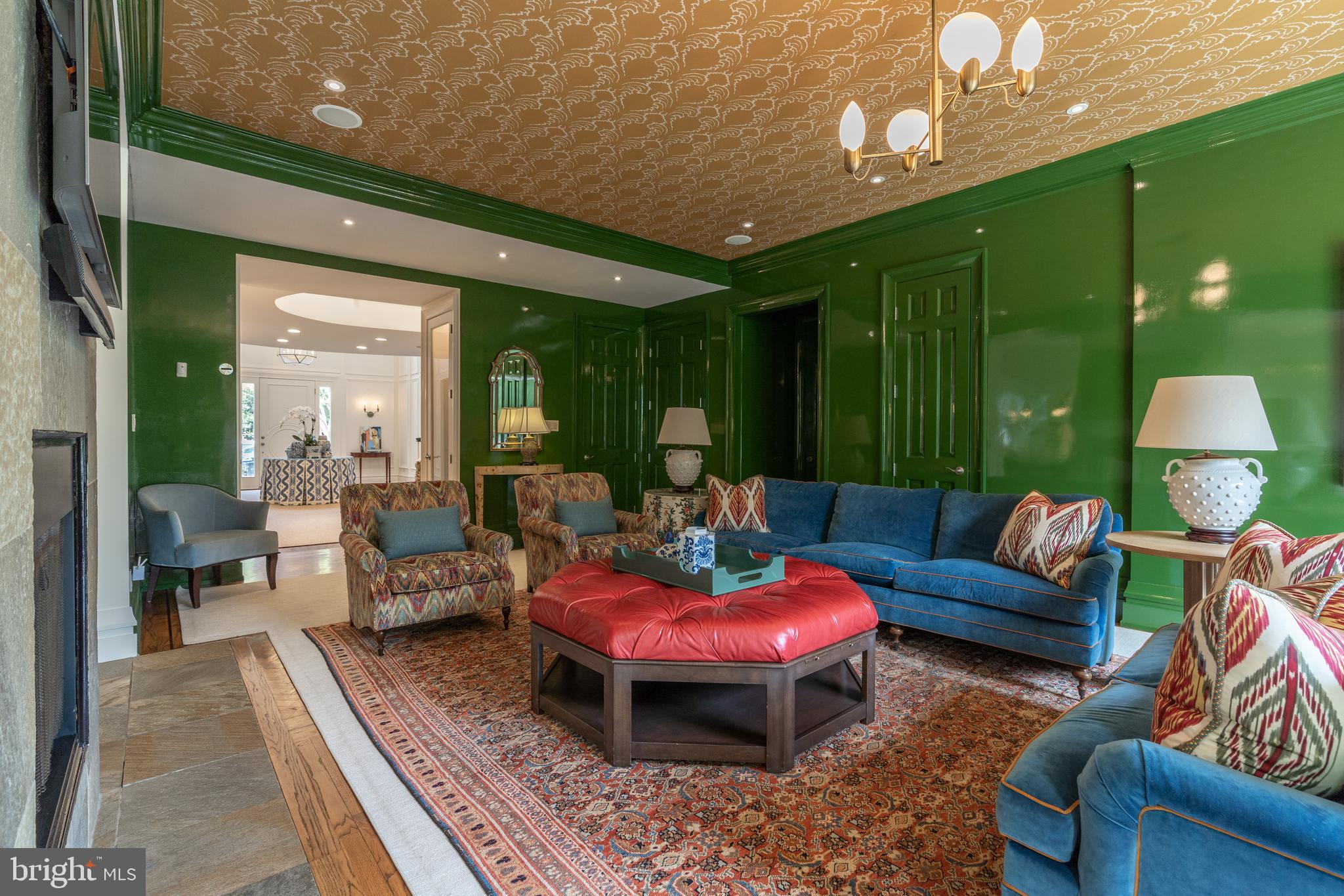 WESTMORELAND HILLS - Residential