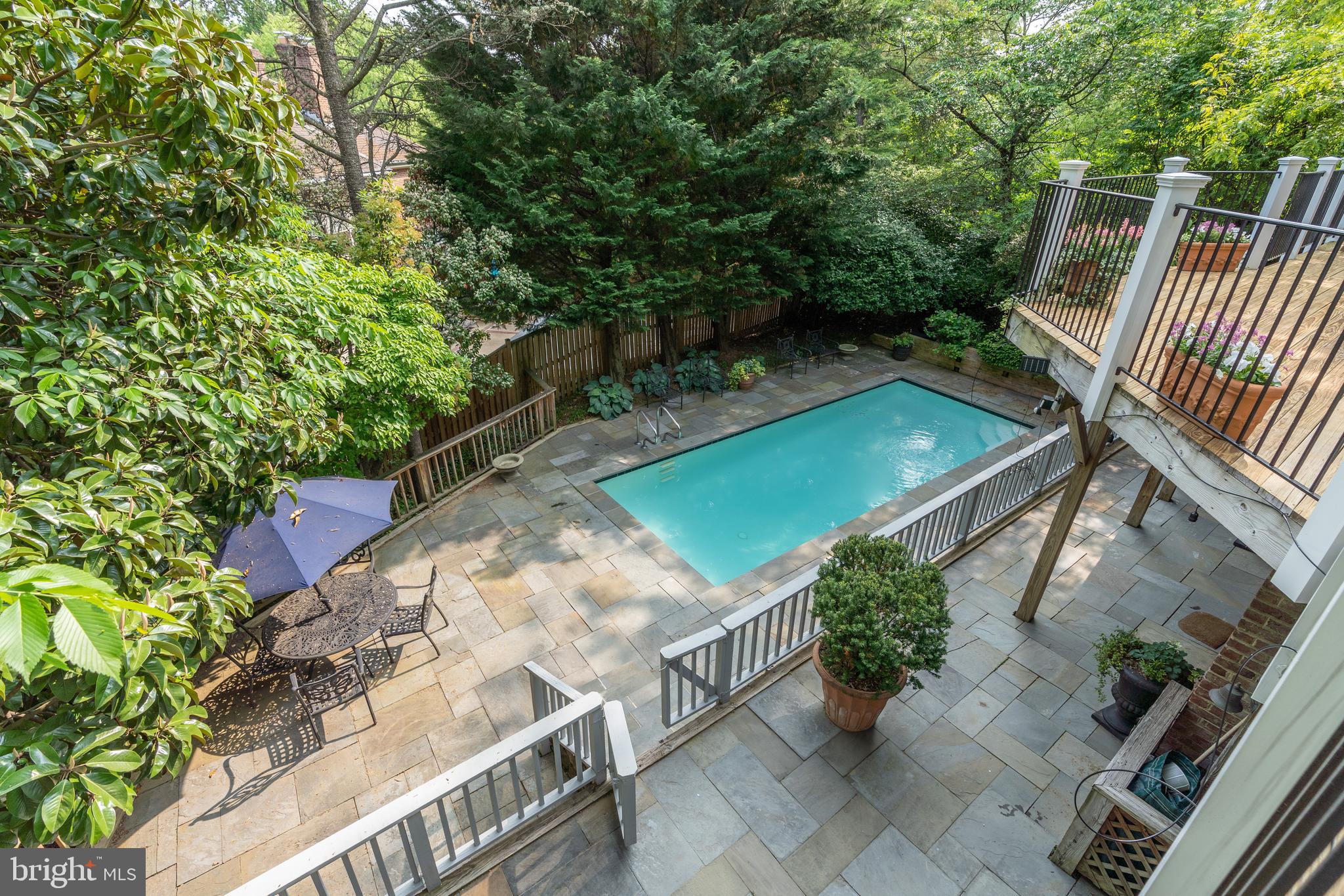 WESTMORELAND HILLS - Residential