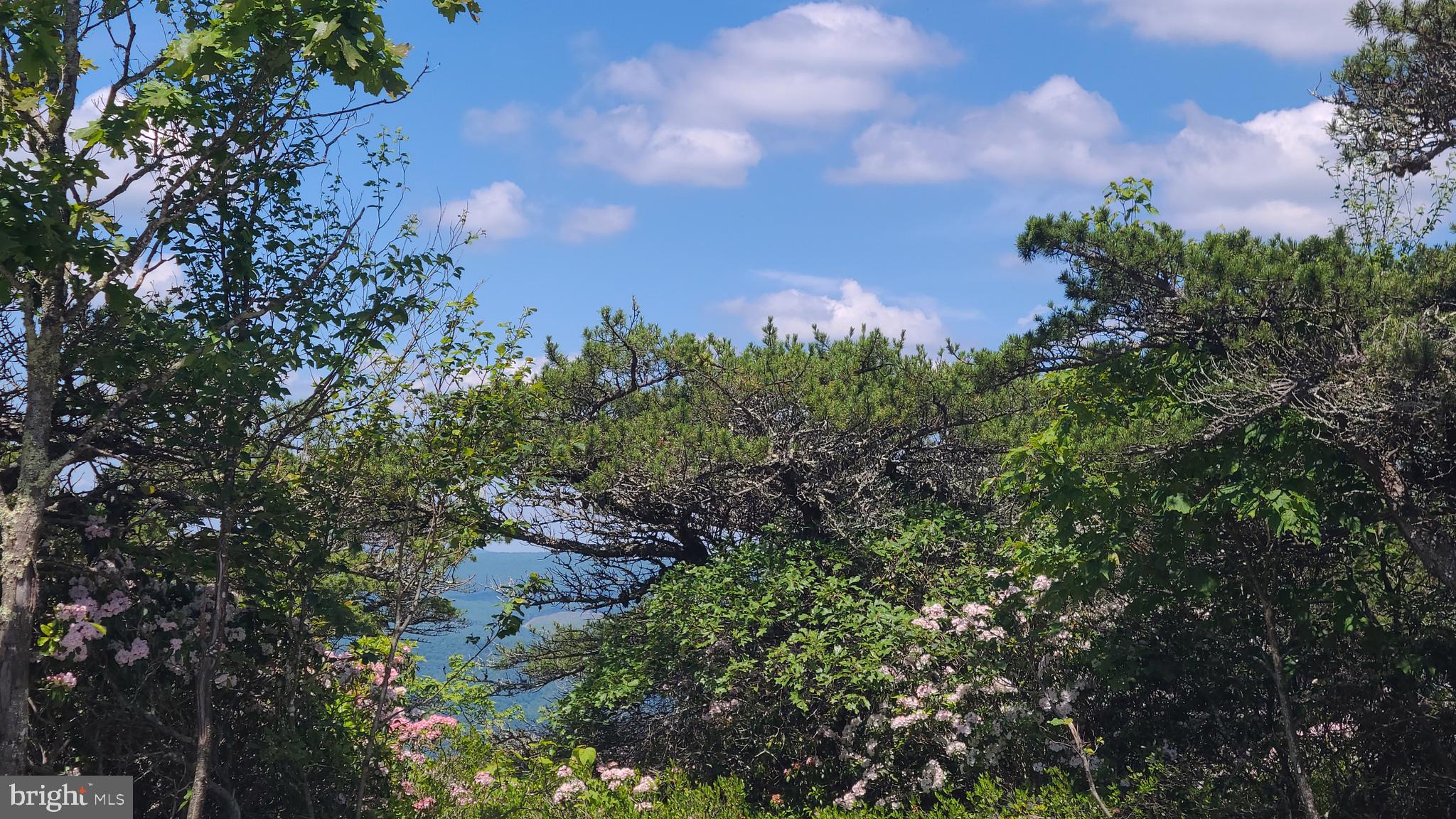 KILE KNOB - Residential