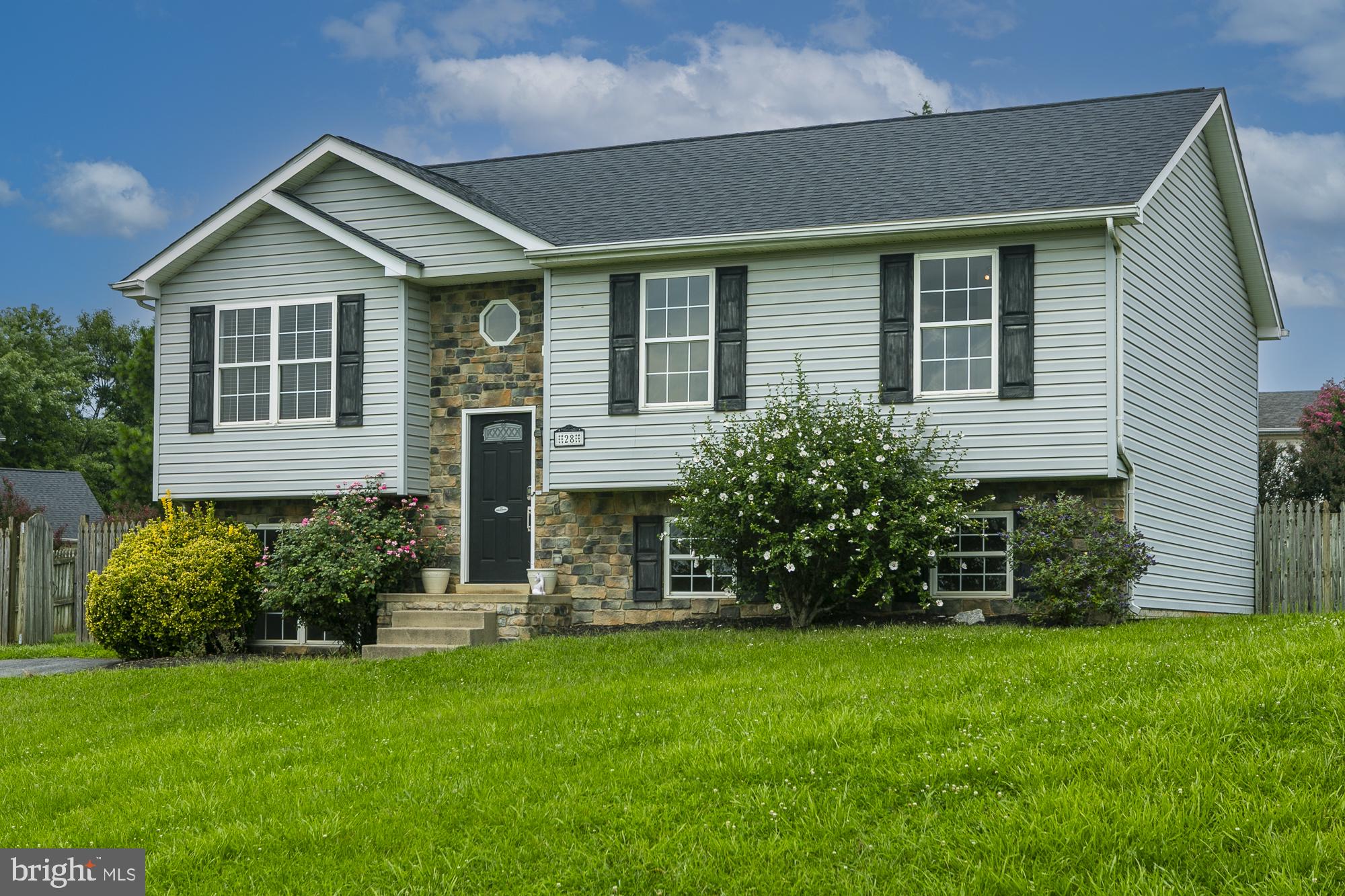 28 ROGER COURT