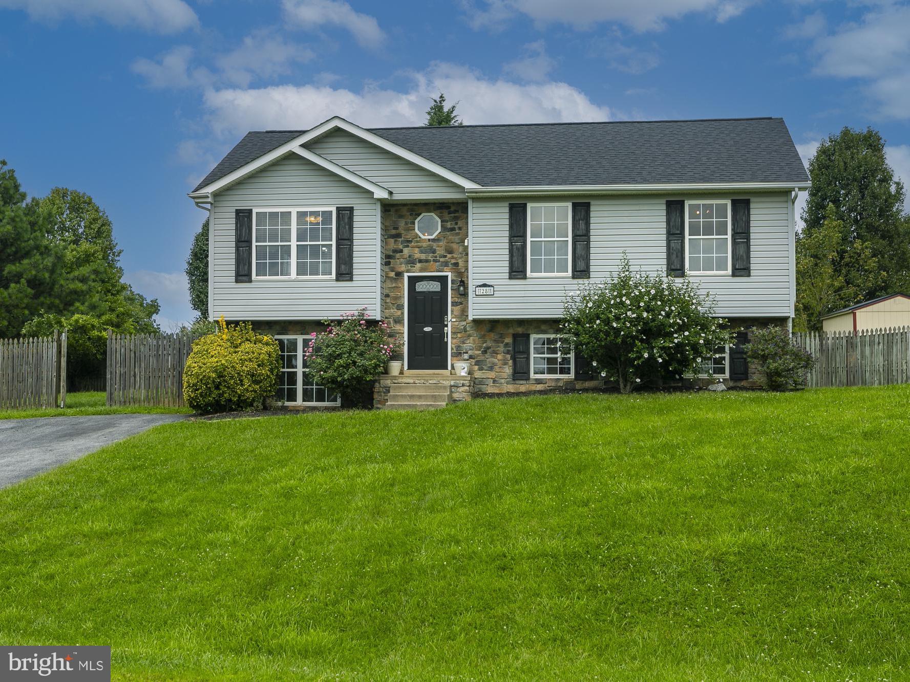 28 ROGER COURT