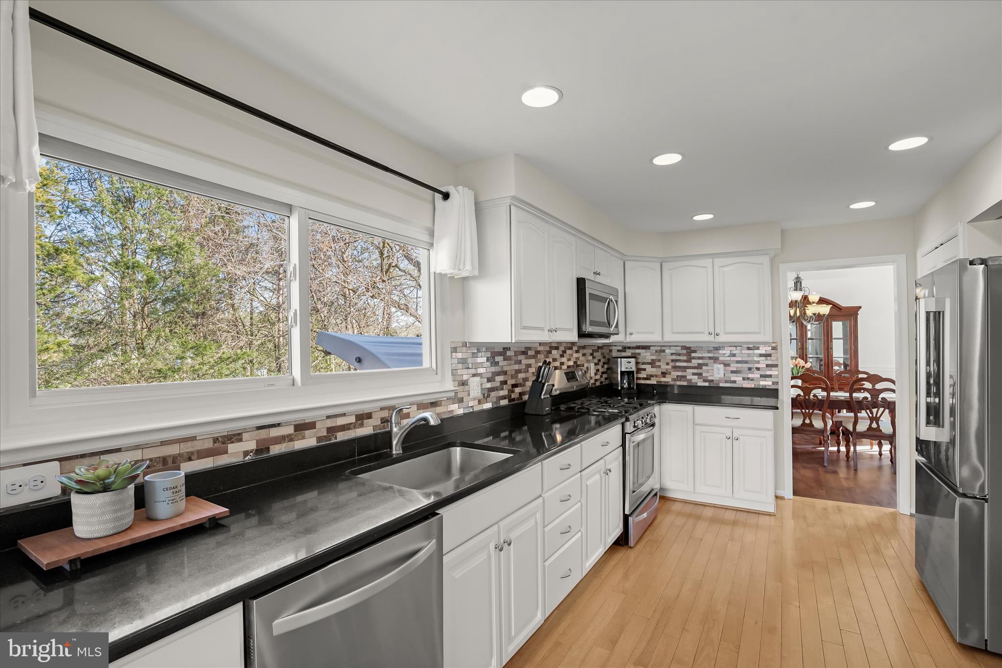 OAK TREE - Residential