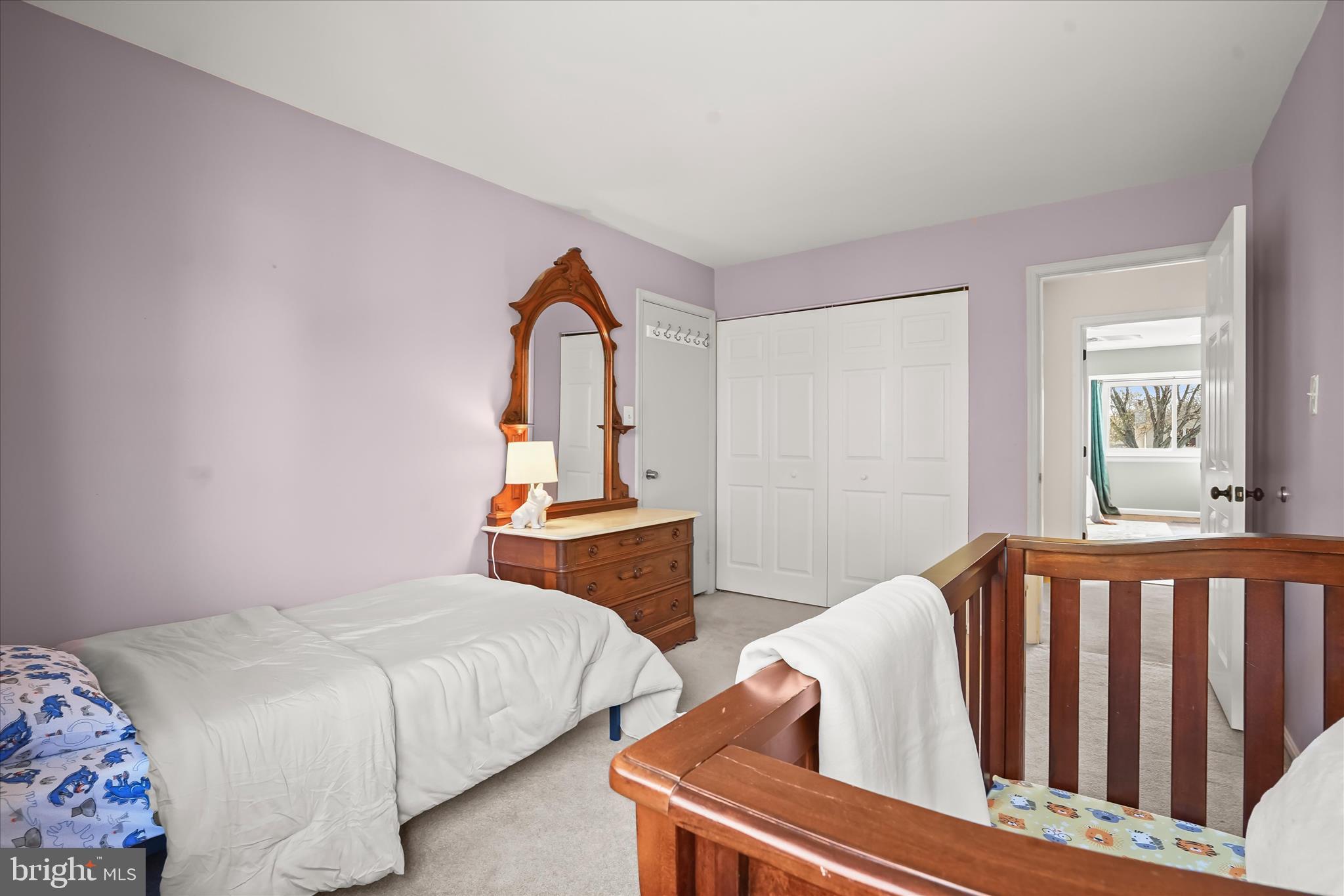 OAK TREE - Residential