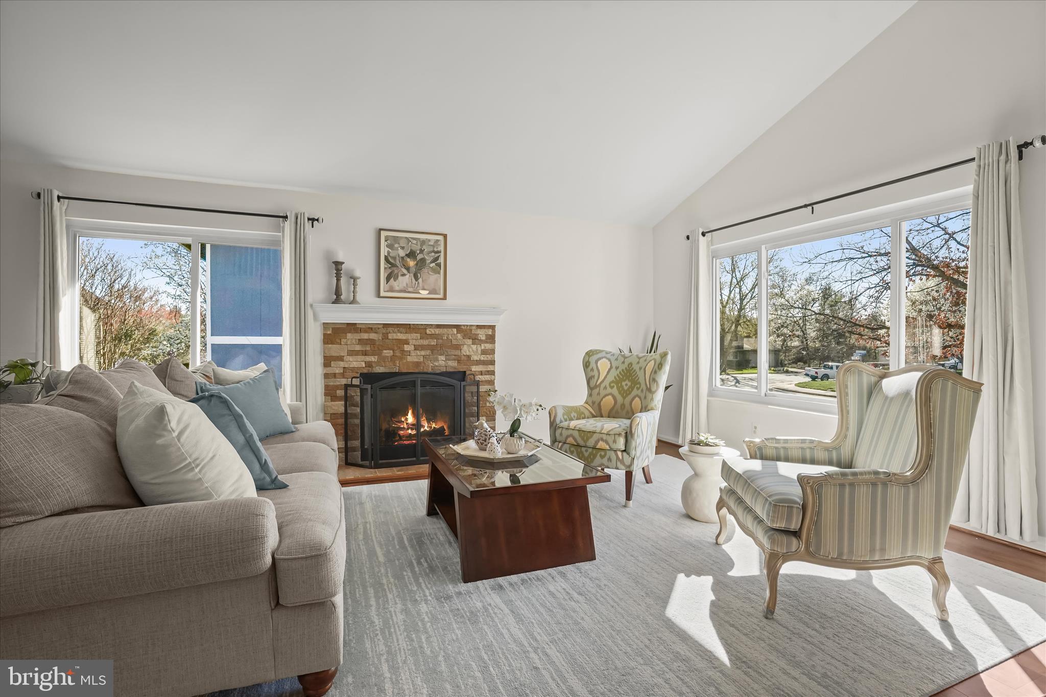 OAK TREE - Residential