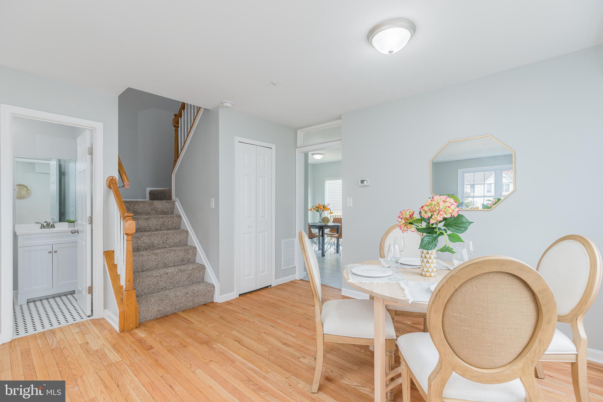 GLYNDON GATE - Residential